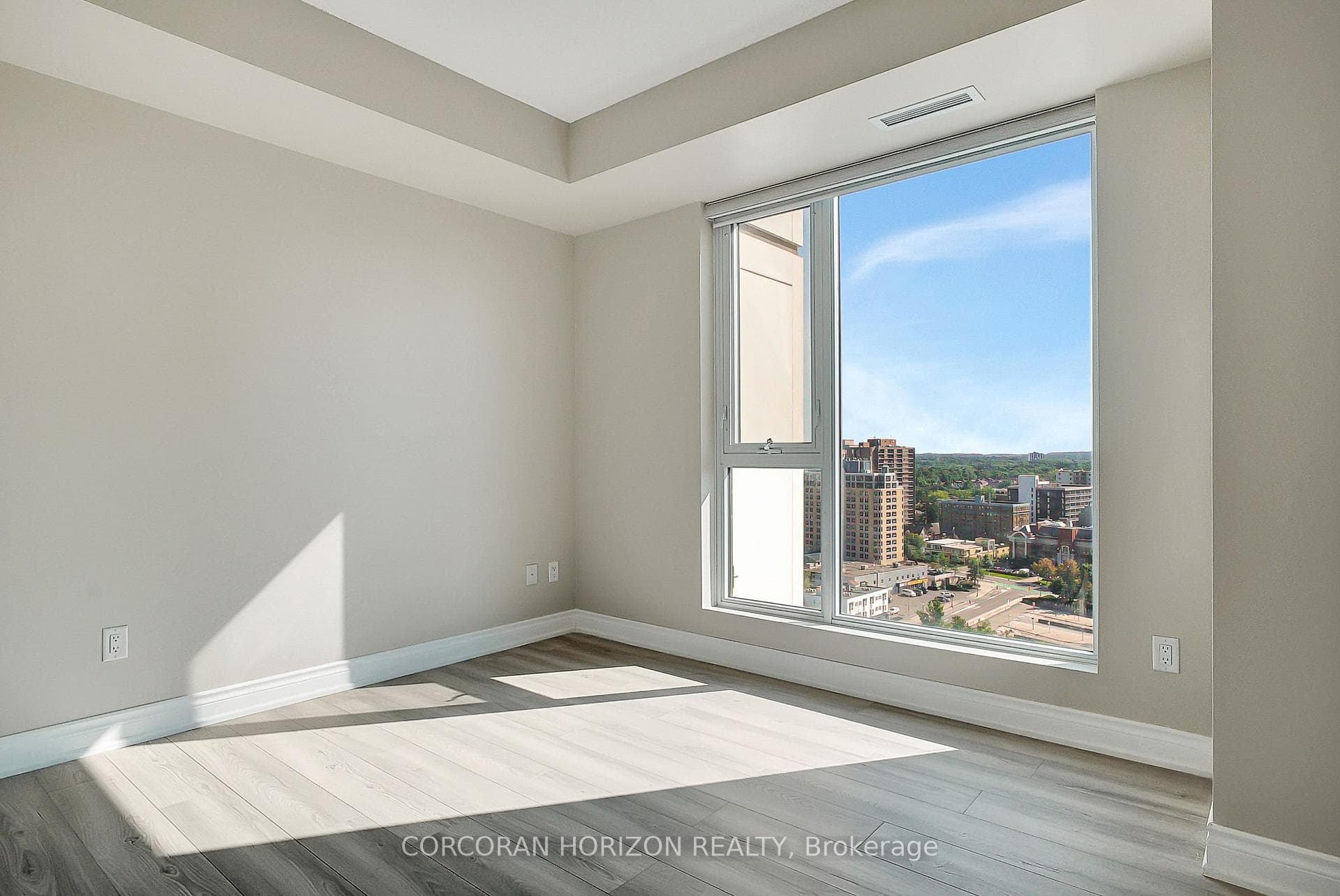 55 Duke Street Unit 1409 photo 18