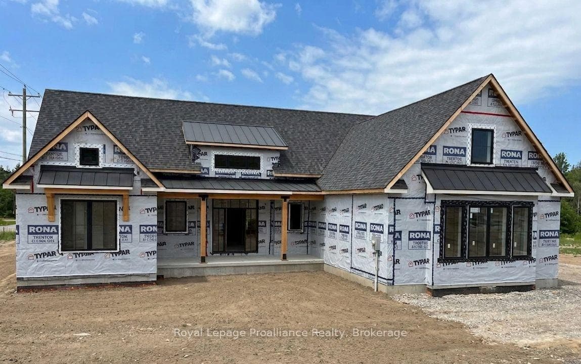 1567 Clearview Road photo 3