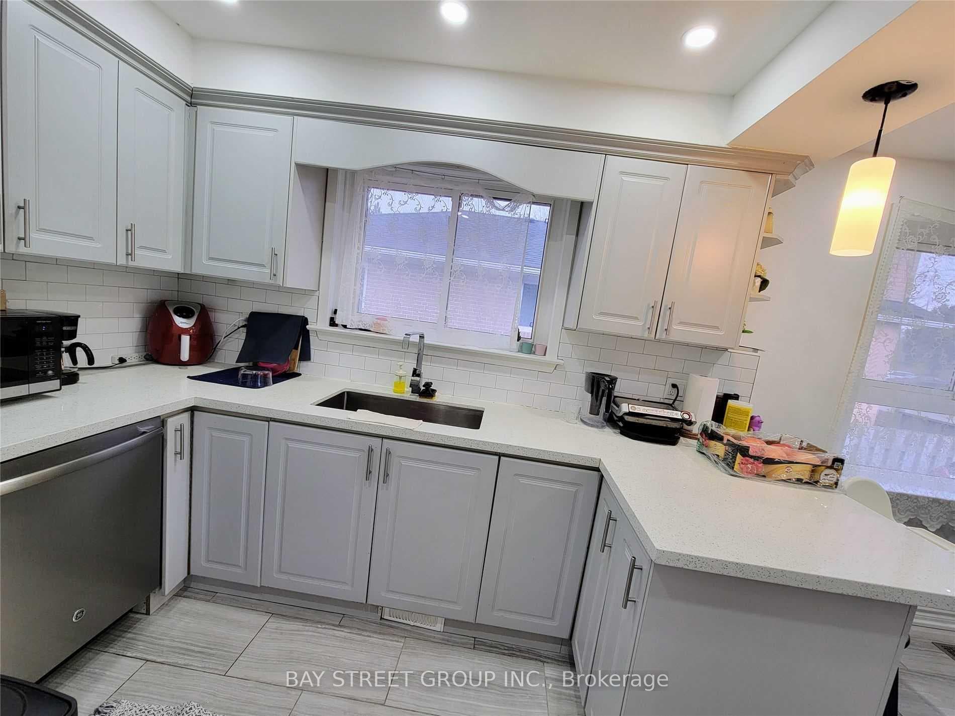 23 Dalcourt Drive Unit Main photo 19