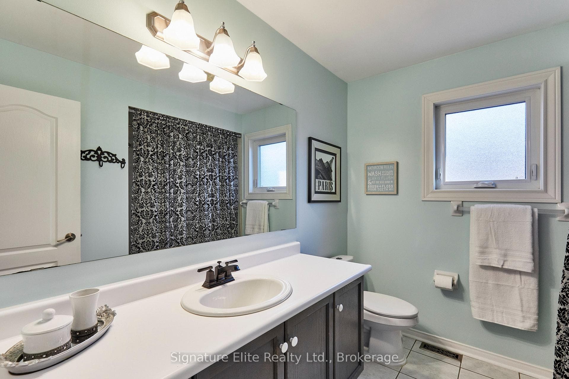 954 Mantle Crescent photo 26