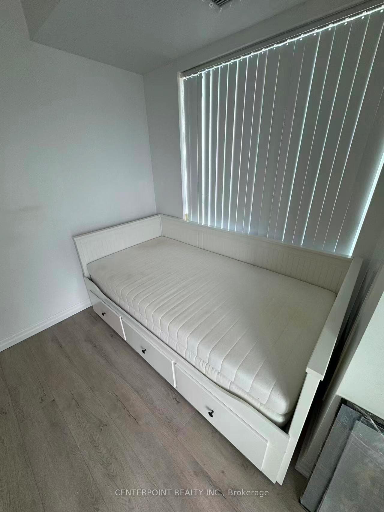 275 Yorkland Road Unit 2409 photo 8