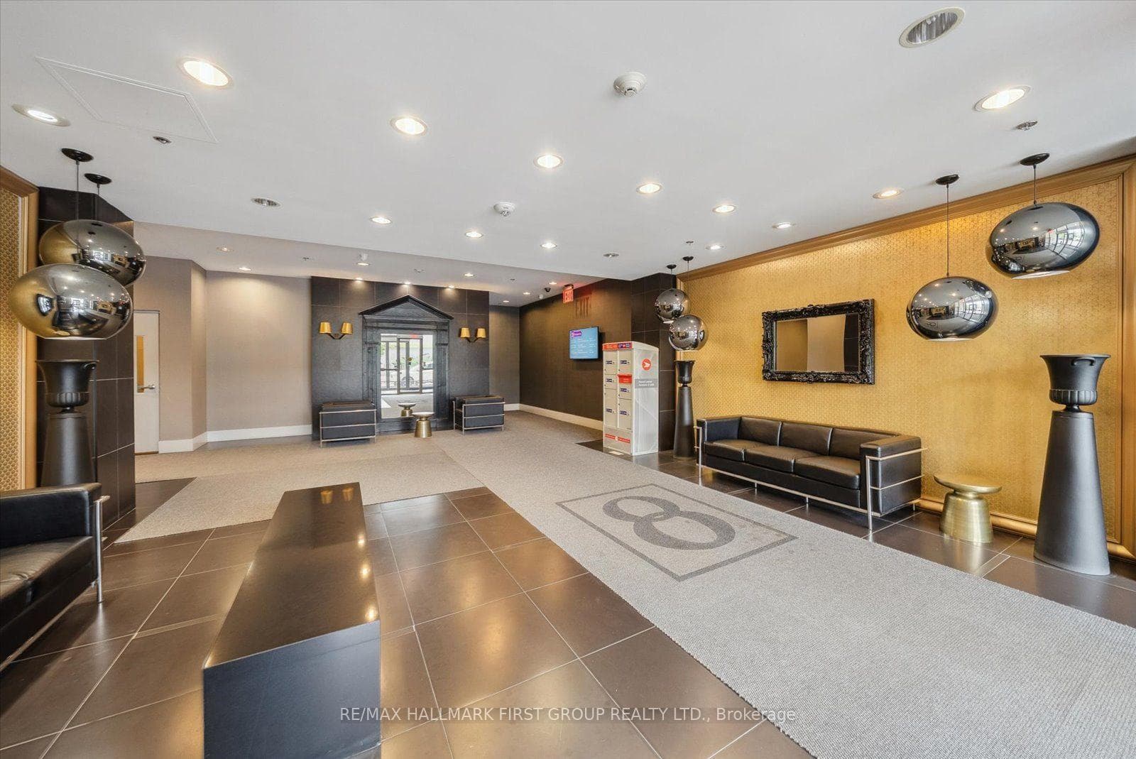 8 Gladstone Avenue Unit 602 photo 4