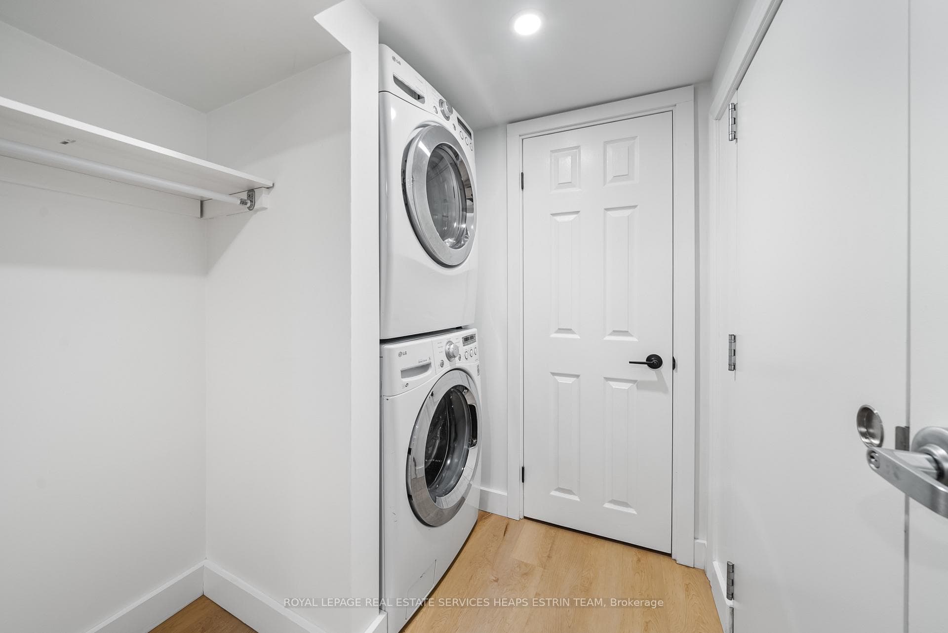 282 Palmerston Avenue Unit Lower photo 11