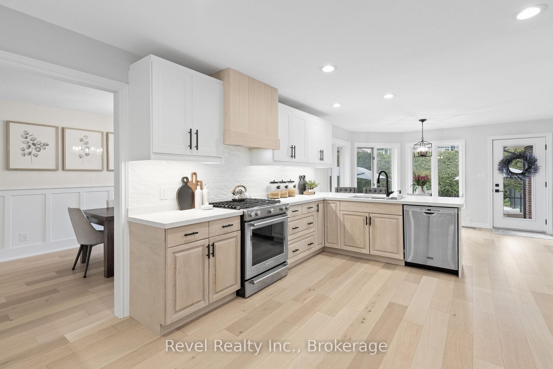336 Meadow Street photo 15