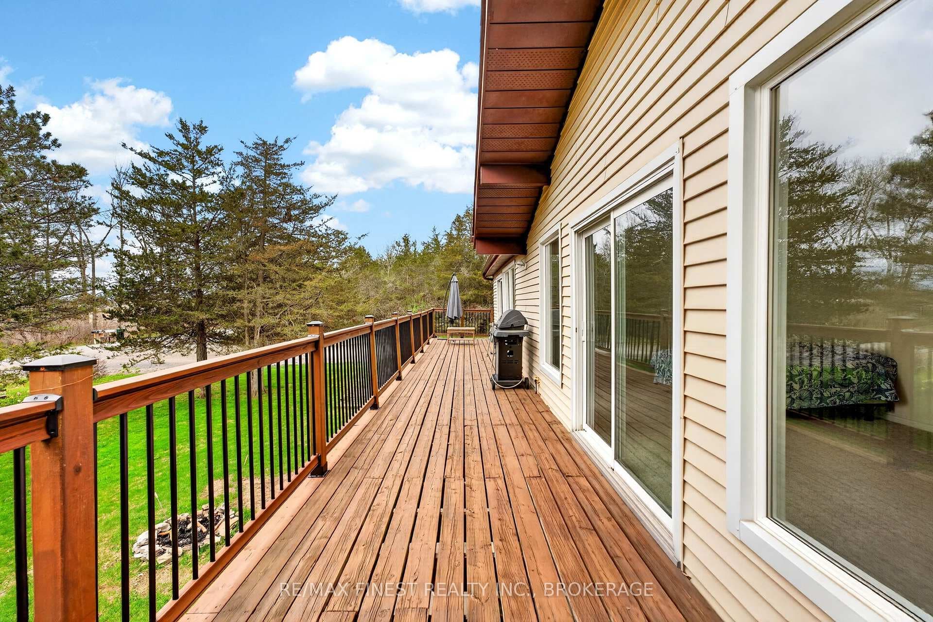 8 Sunrise Court photo 26