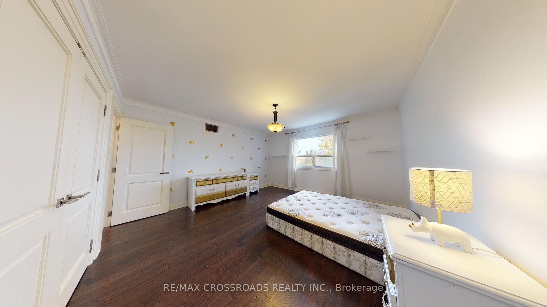 62 Garnier Court photo 27