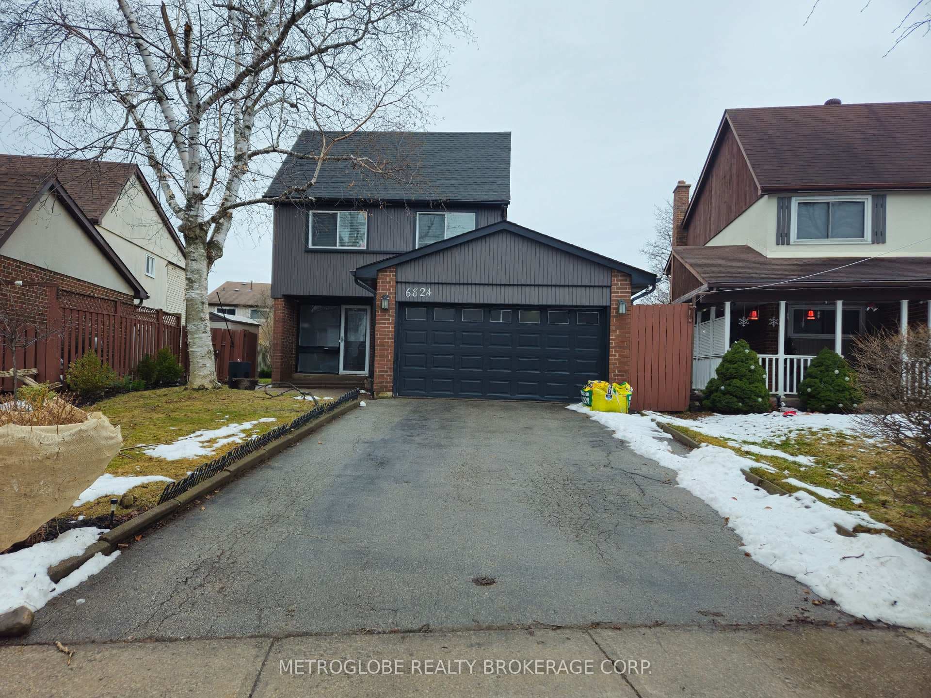 6824 Estoril Road photo 1