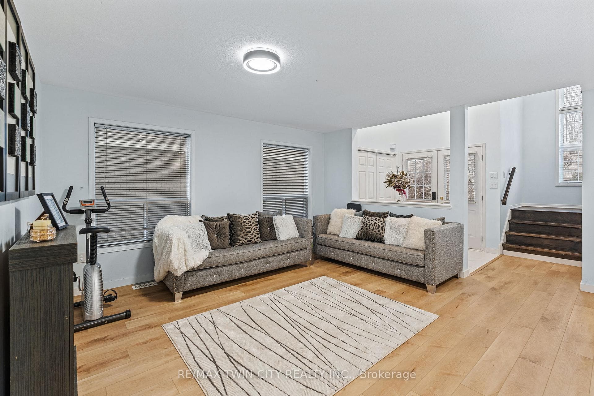 70 Blackburn Drive photo 9