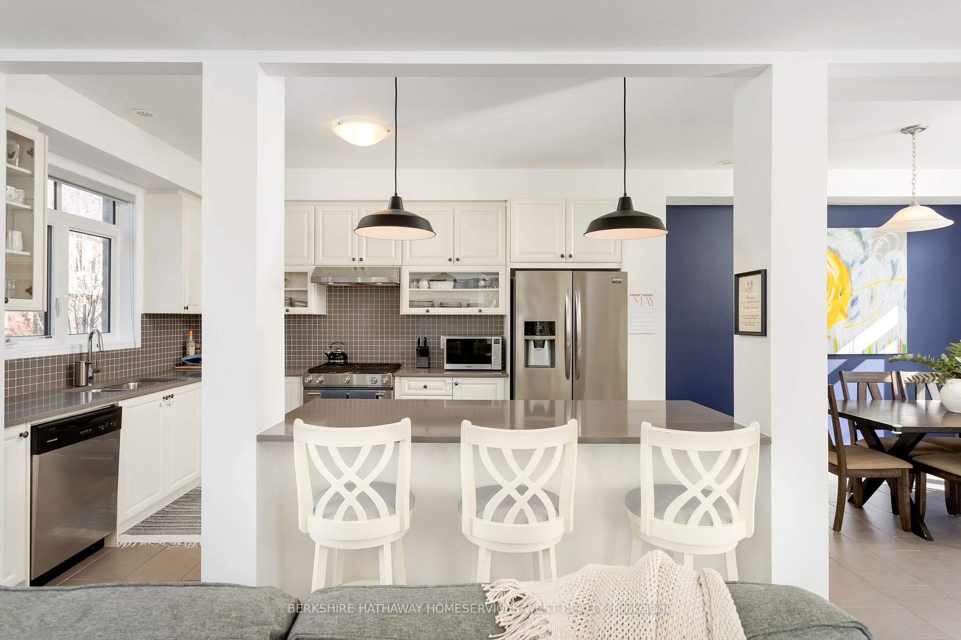 2061 Cliff Road photo 14