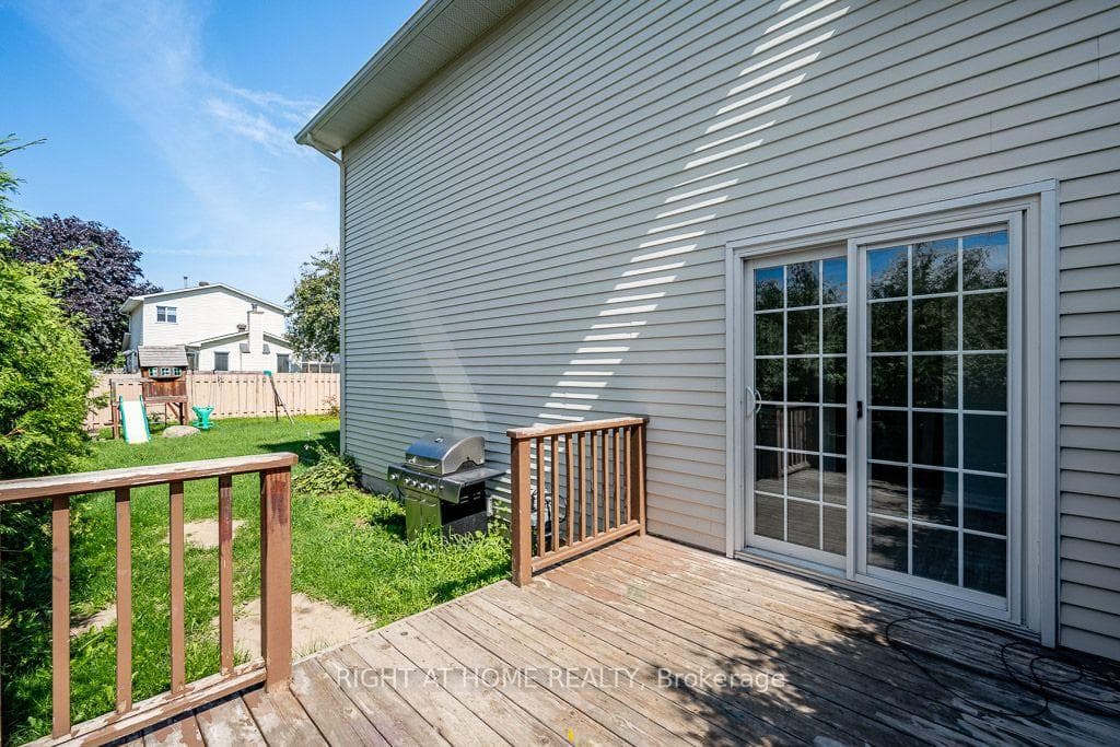 85 Winchester Drive photo 26
