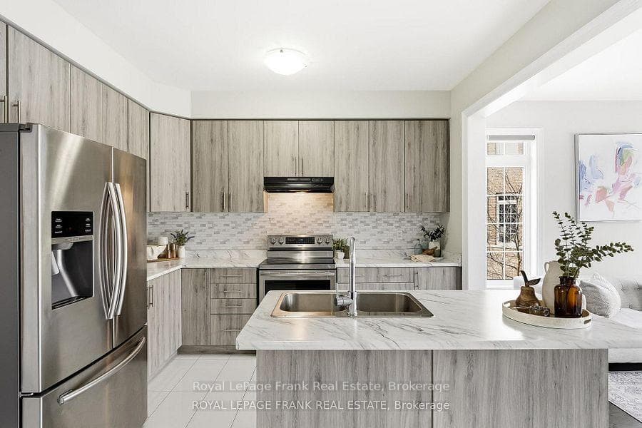 6 Aldridge Lane photo 18