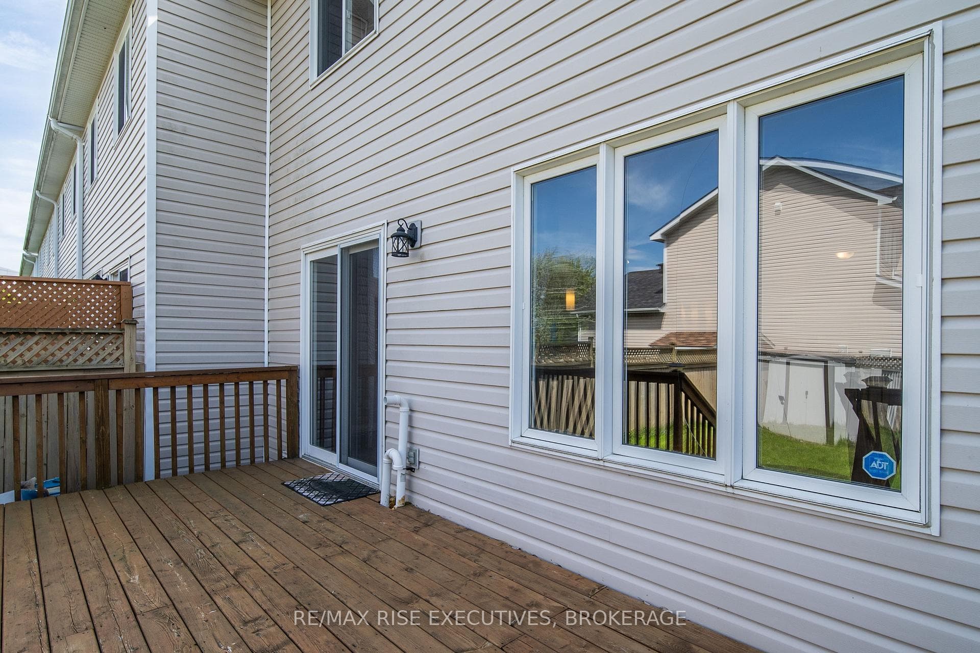 297 Rose Abbey Drive photo 33