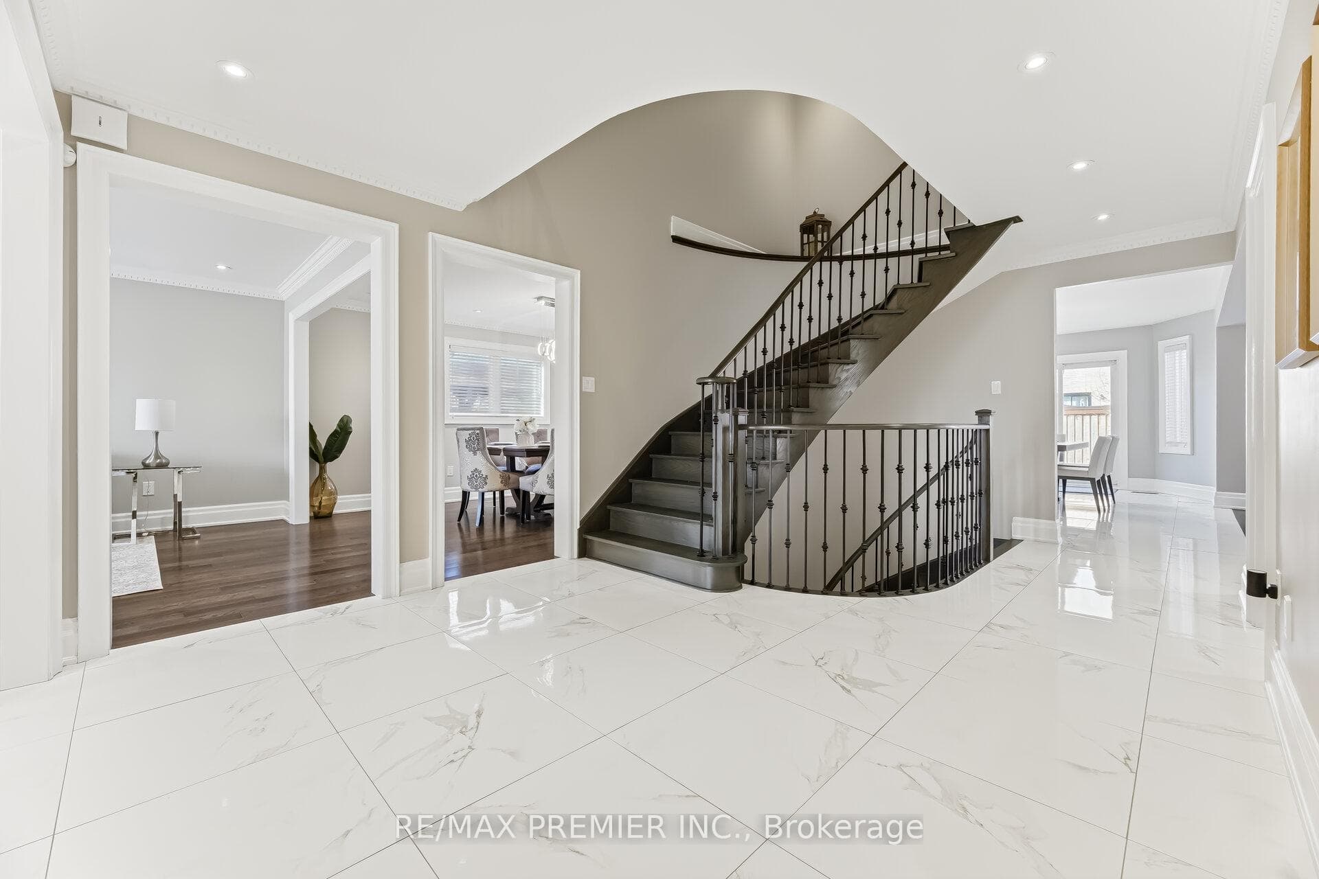 26 Mapes Avenue photo 27
