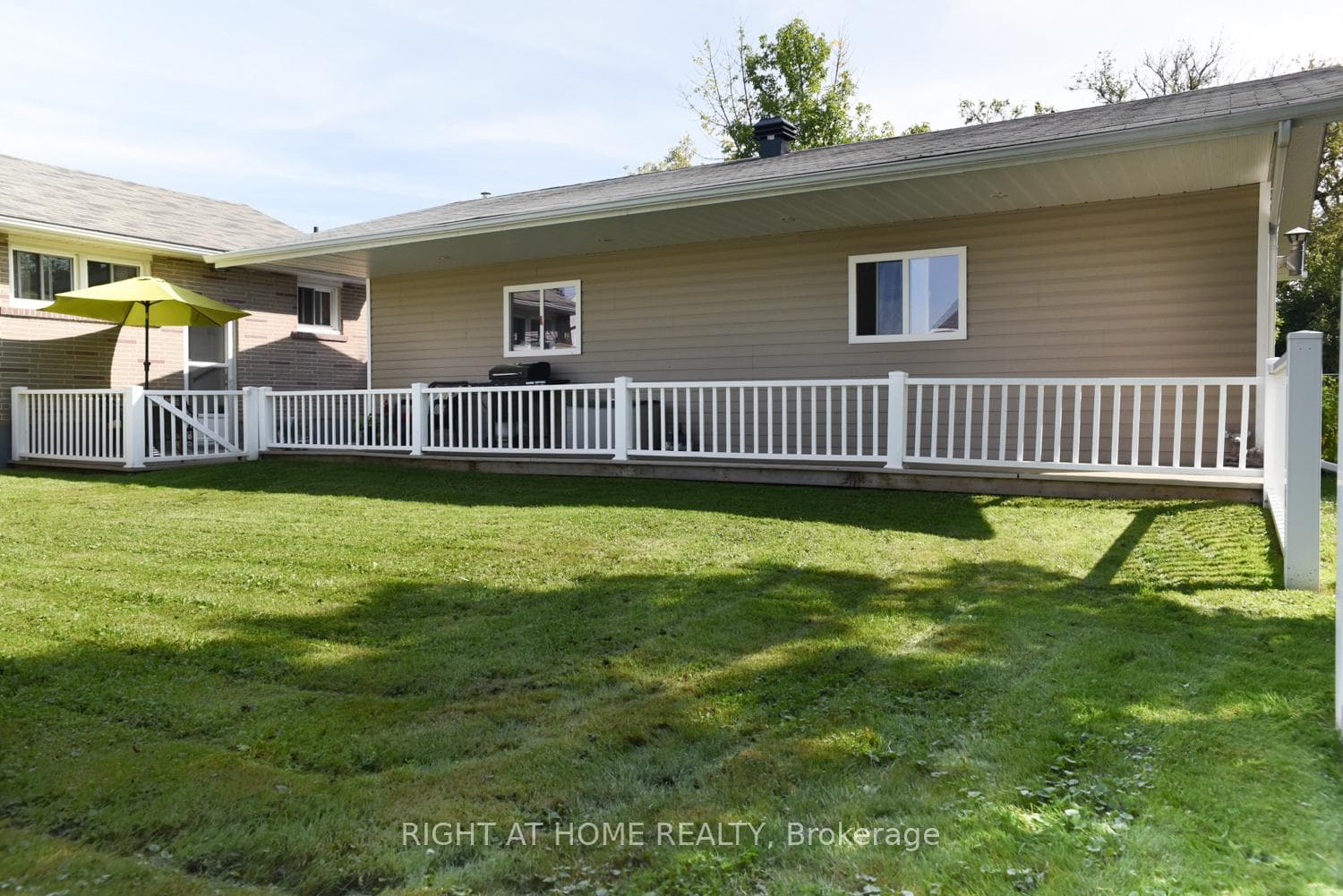 15 Bainbridge Street photo 30