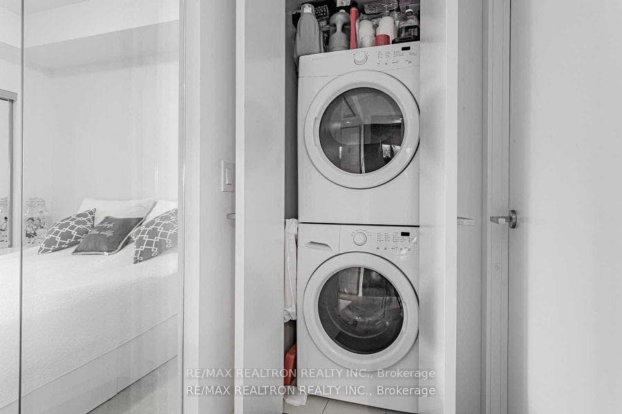 3018 Yonge Street Unit 510 photo 15