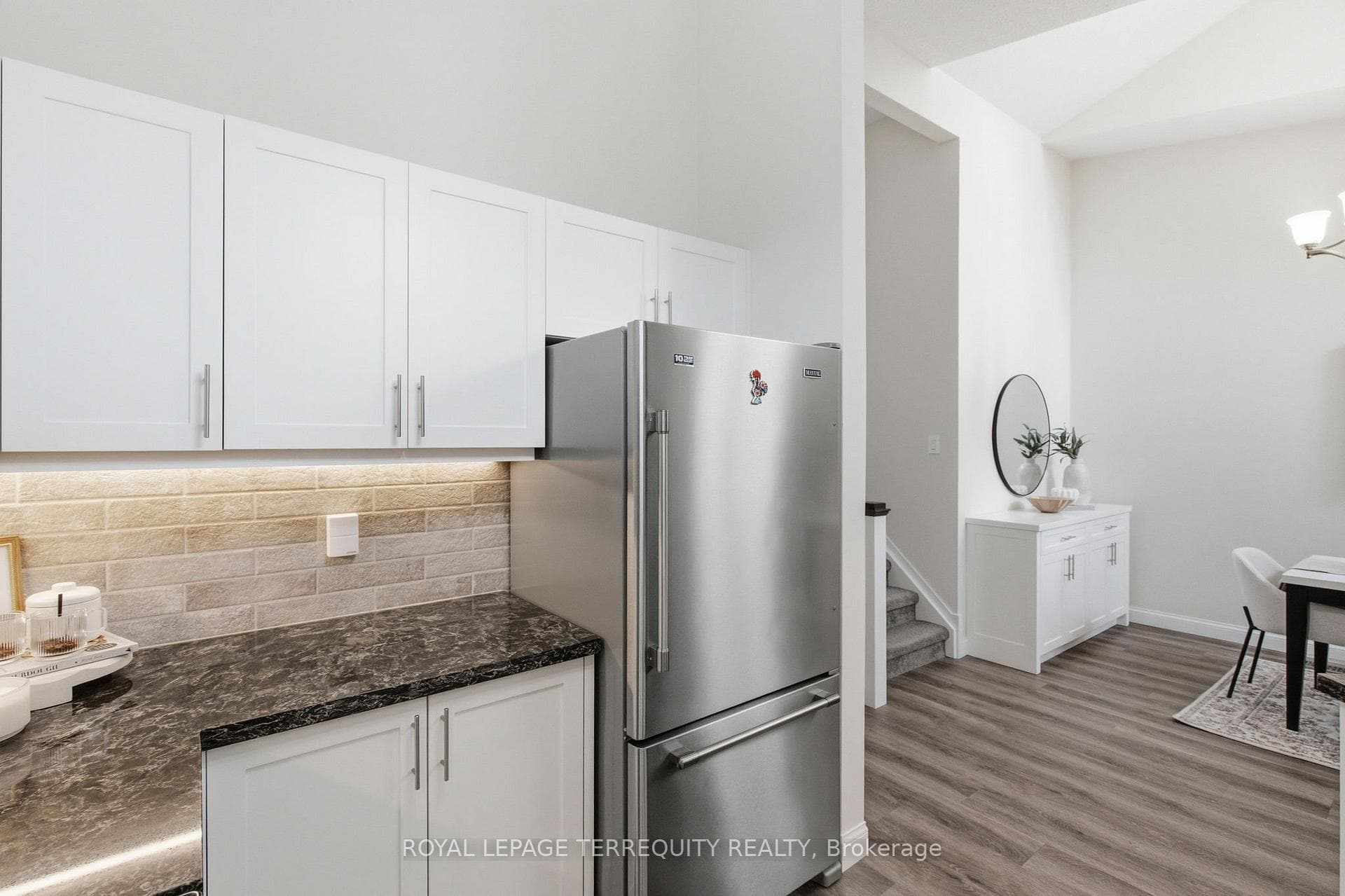 1765 Dufferin Street photo 15