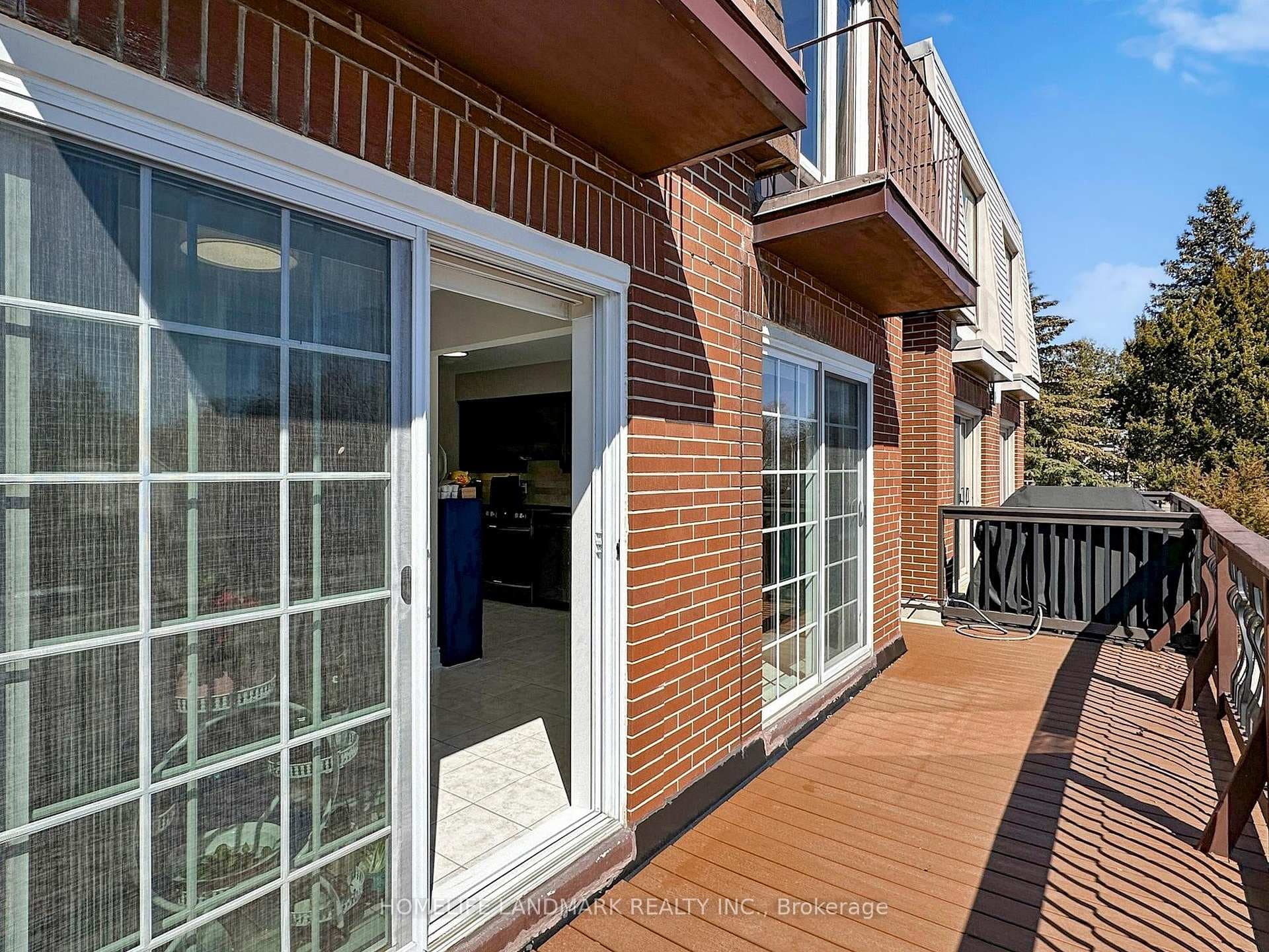 139 Chipwood Crescent photo 42