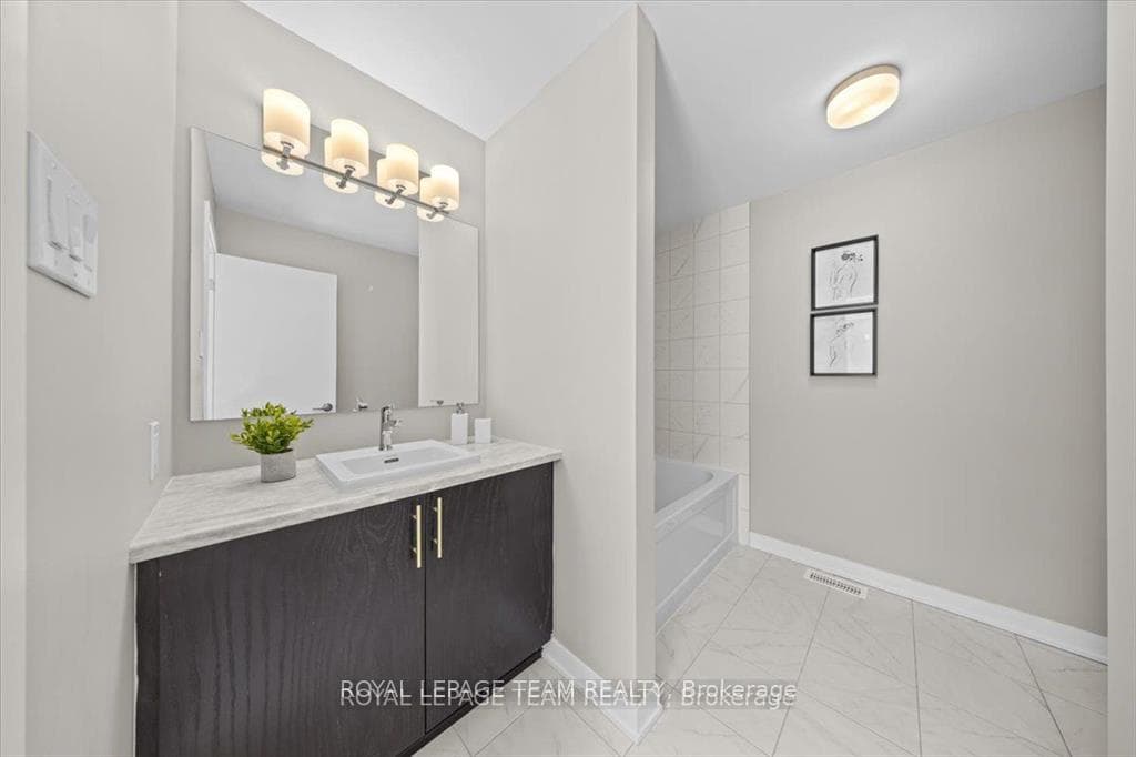 426 Epoch Street photo 19