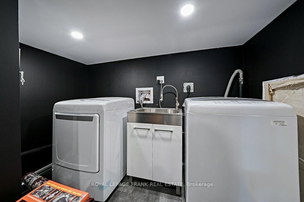 47 Longfellow Court photo 29