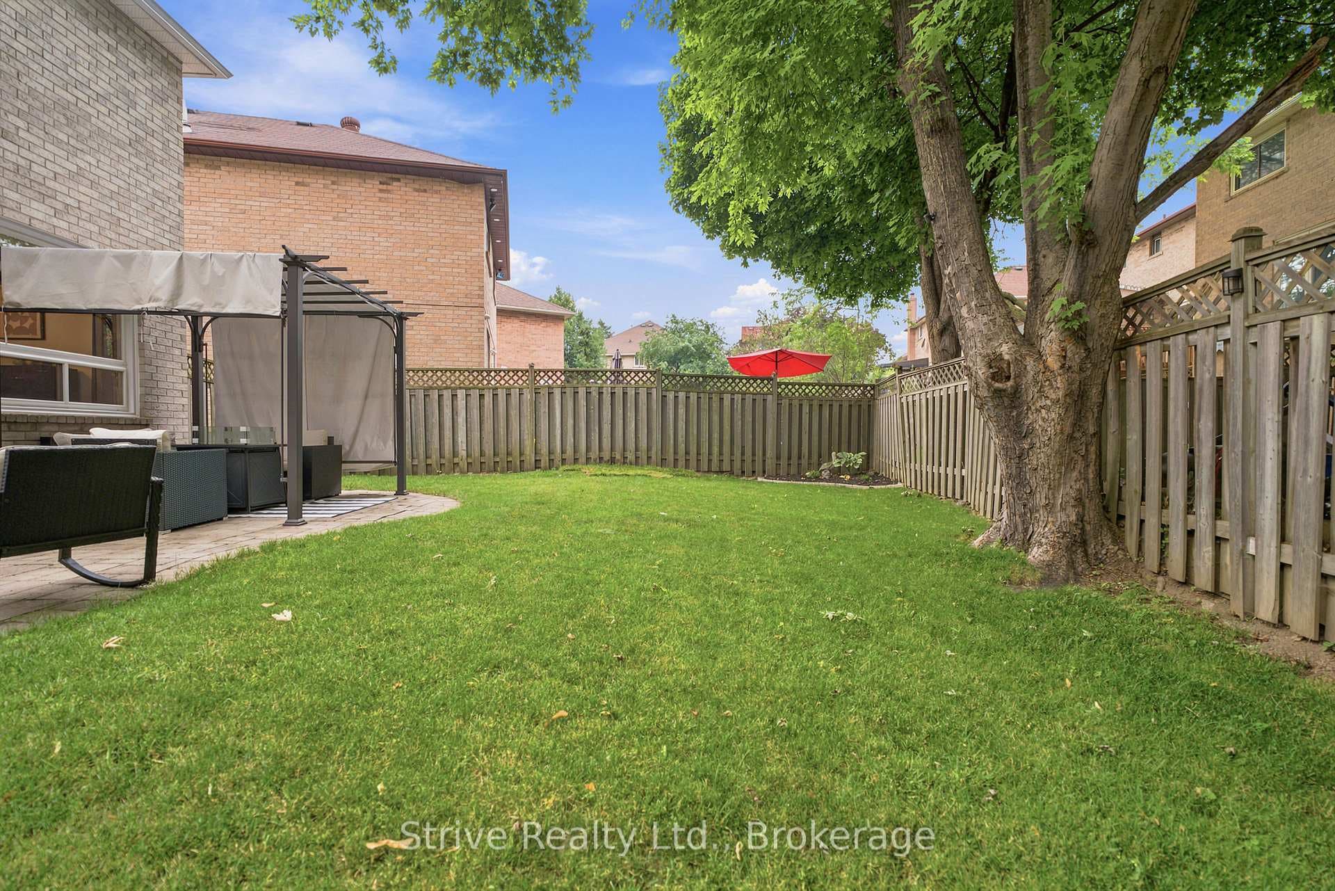 54 Deverill Crescent photo 30