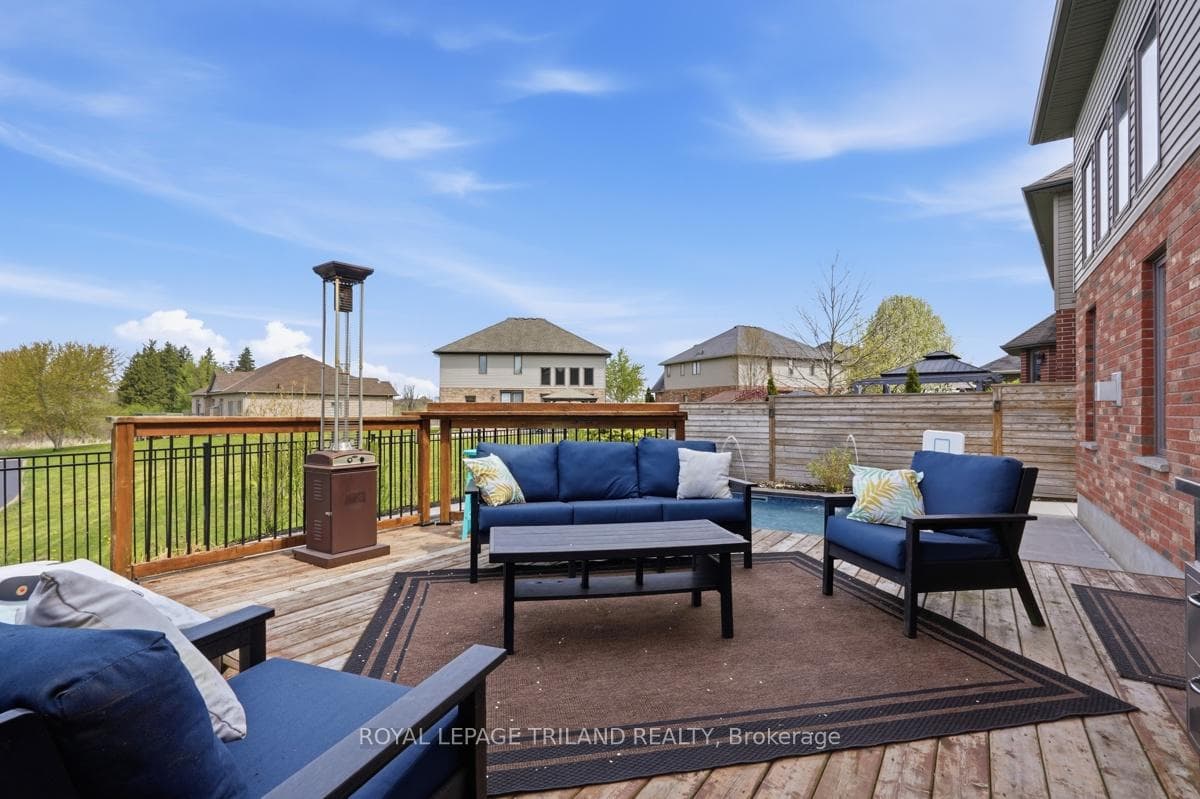 2091 Pennyroyal Street photo 38