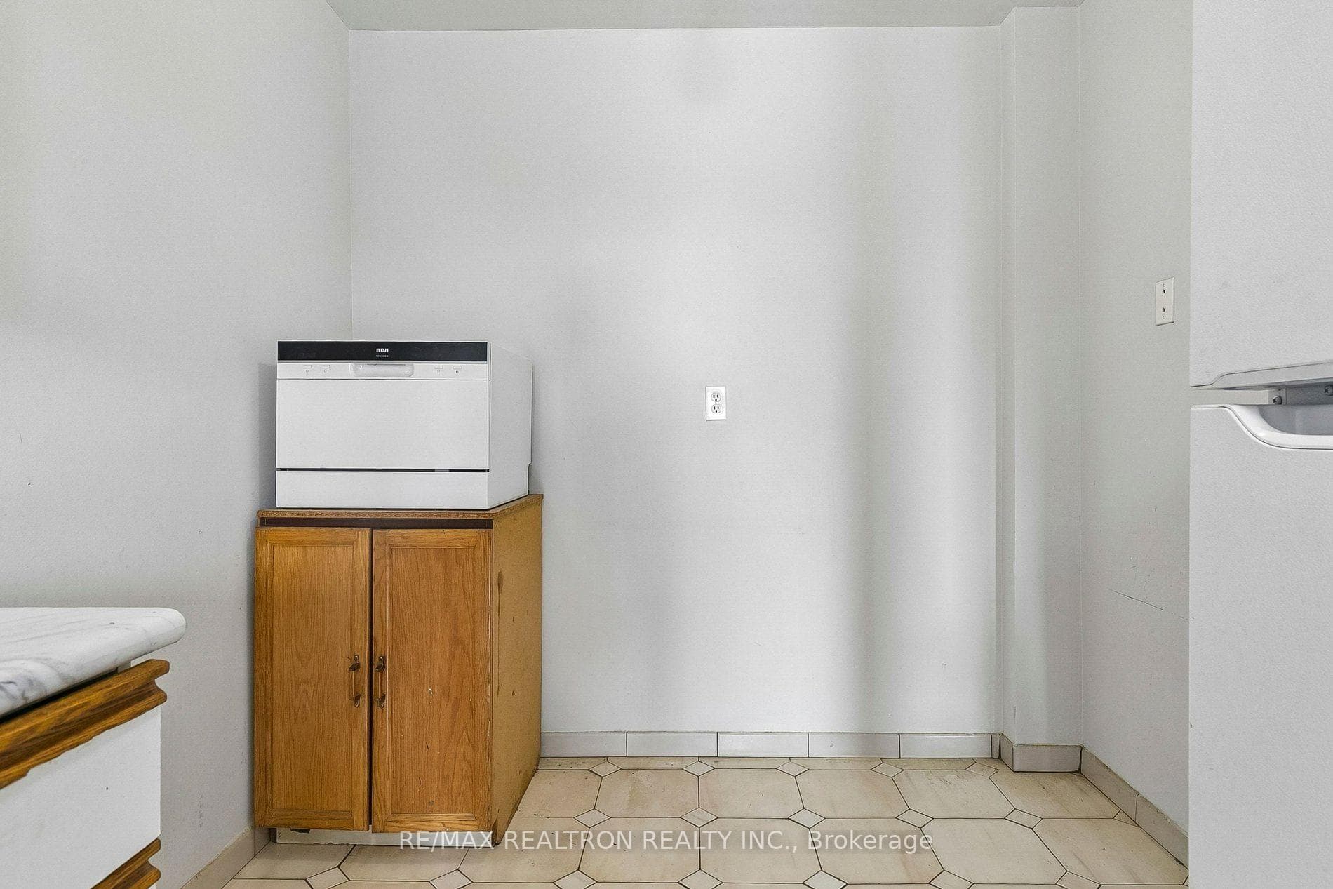 101 Prudential Drive Unit 205 photo 30