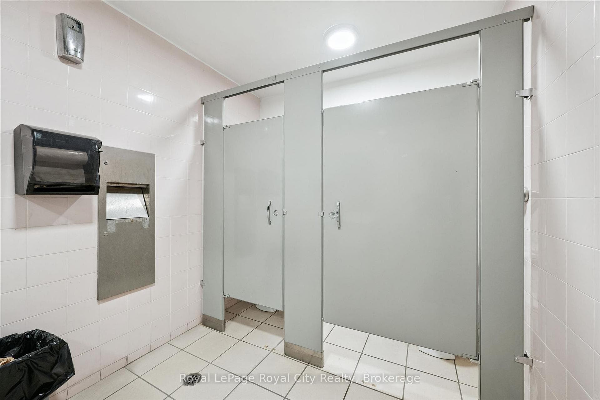 241 Edinburgh Road photo 17