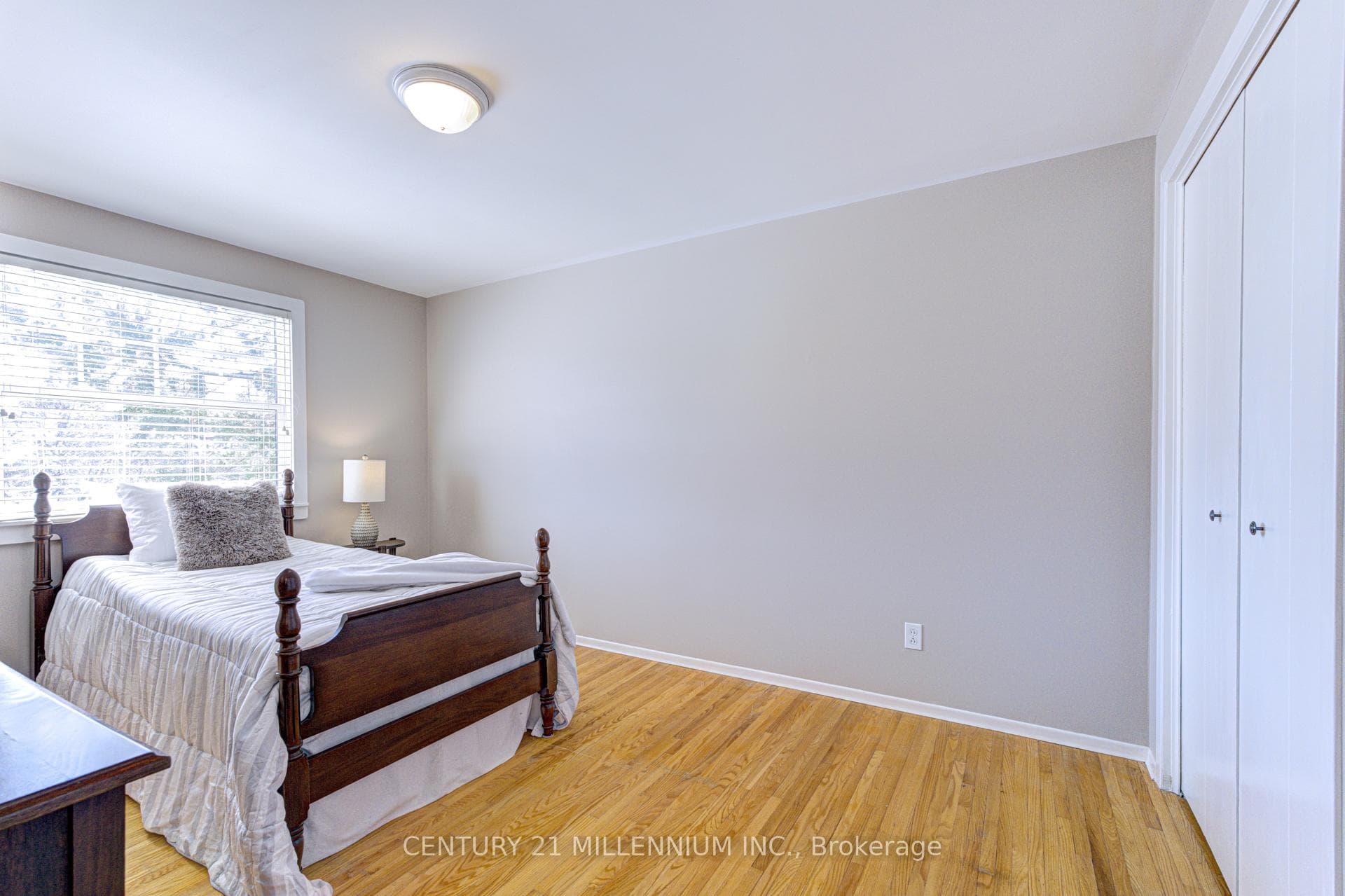 1659 Hawthorn Avenue photo 32