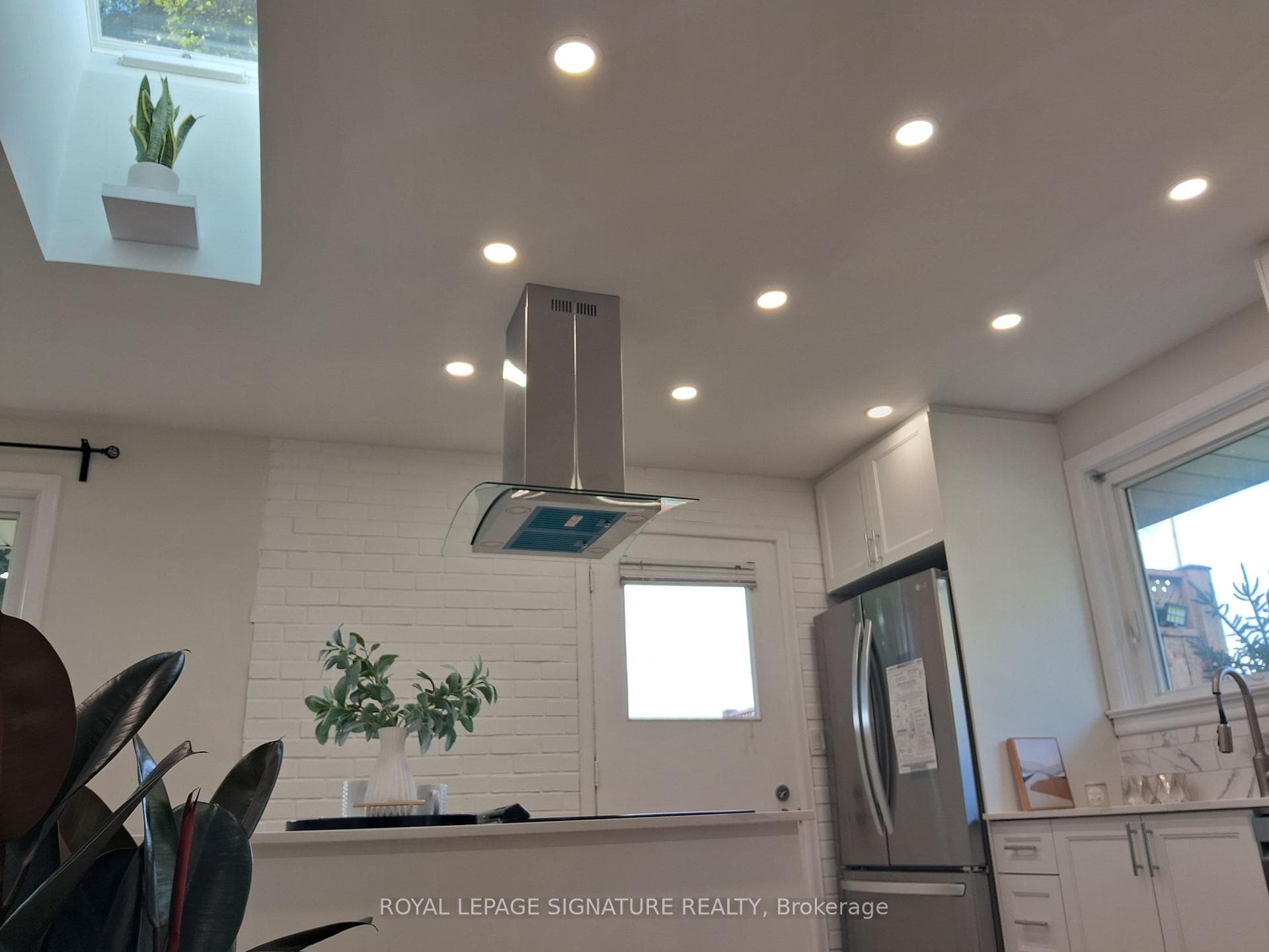 1634 Winterhaven Road photo 7