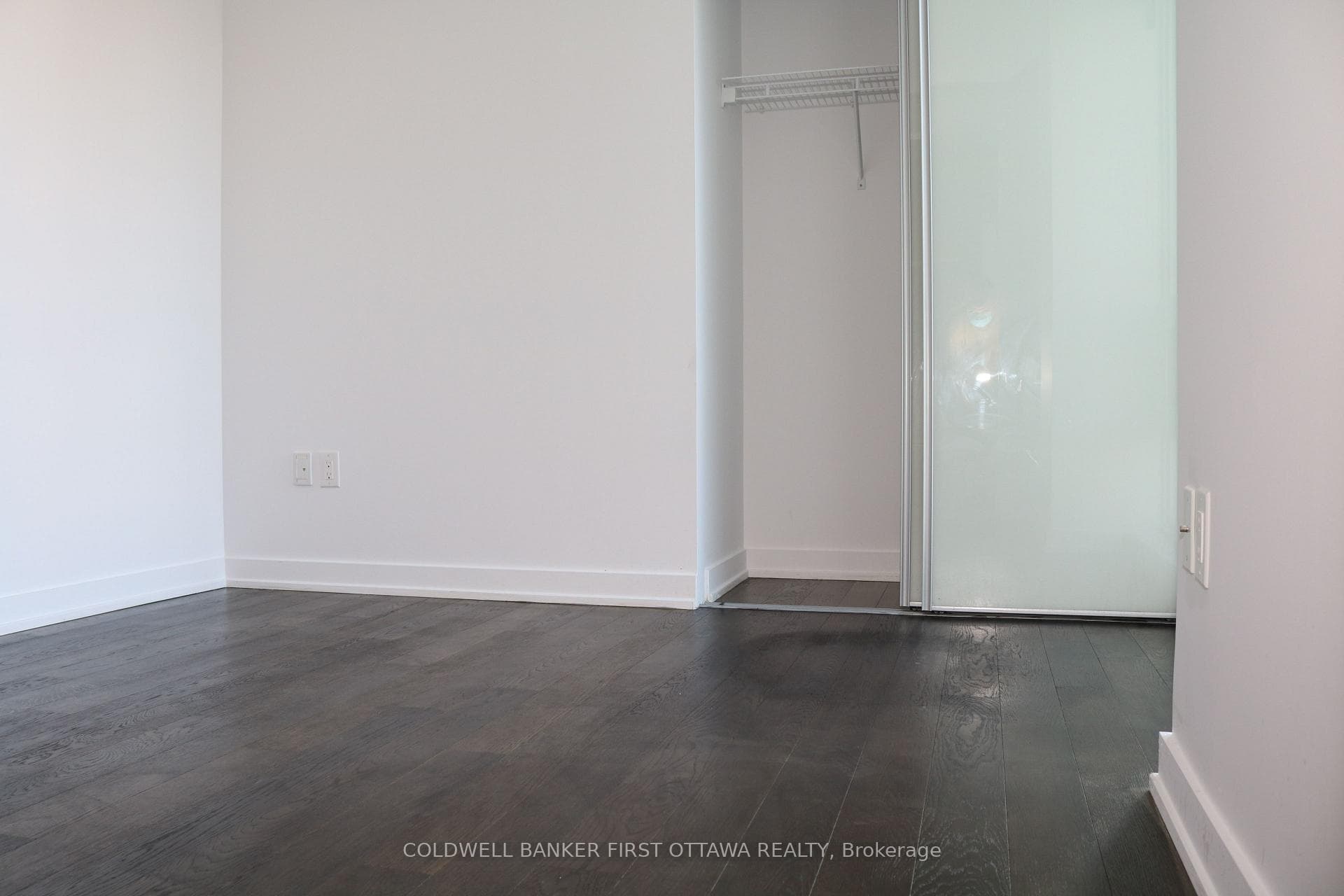 199 SLATER Street Unit 2013 photo 26