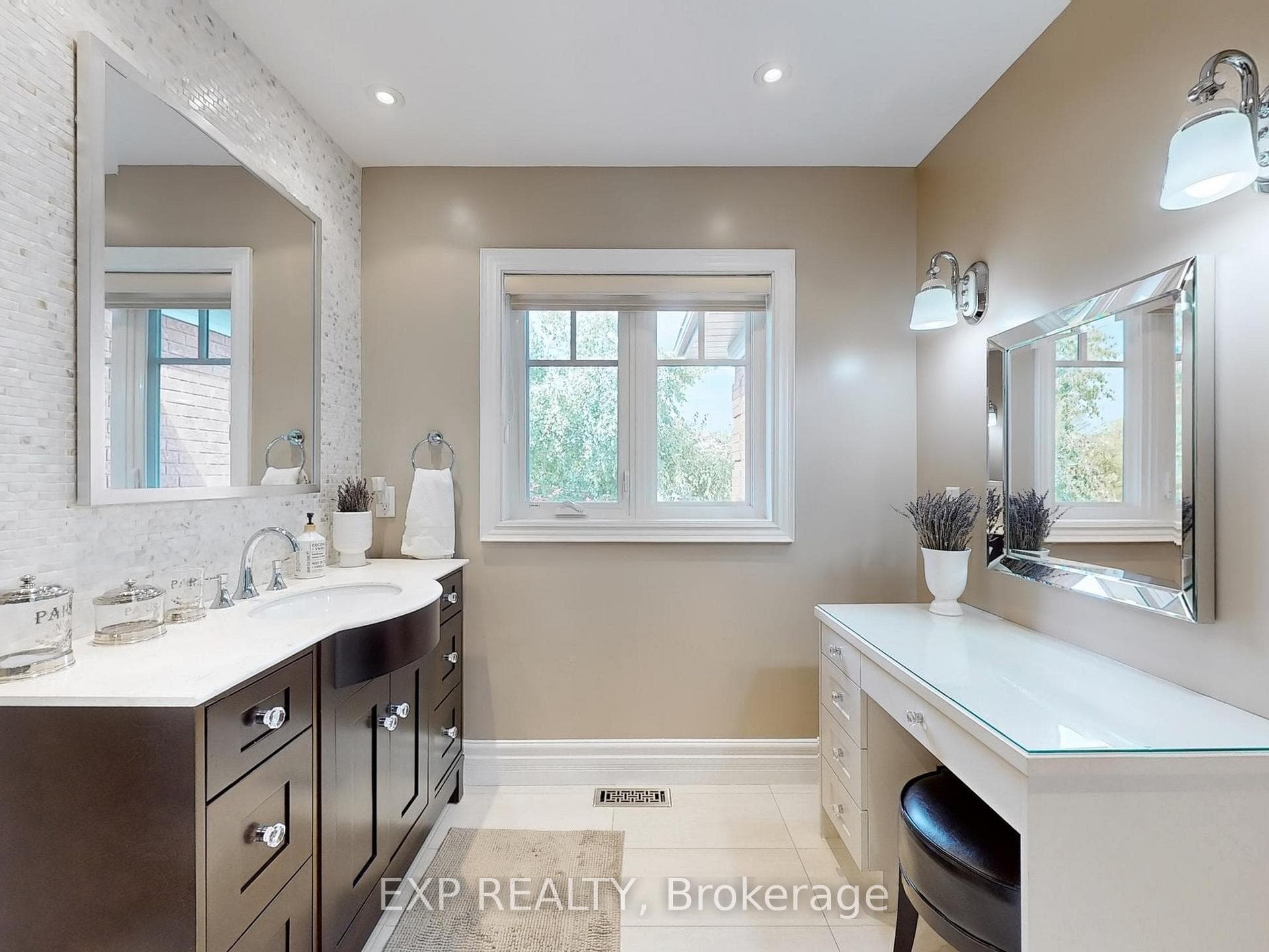 63 Malden Street photo 19