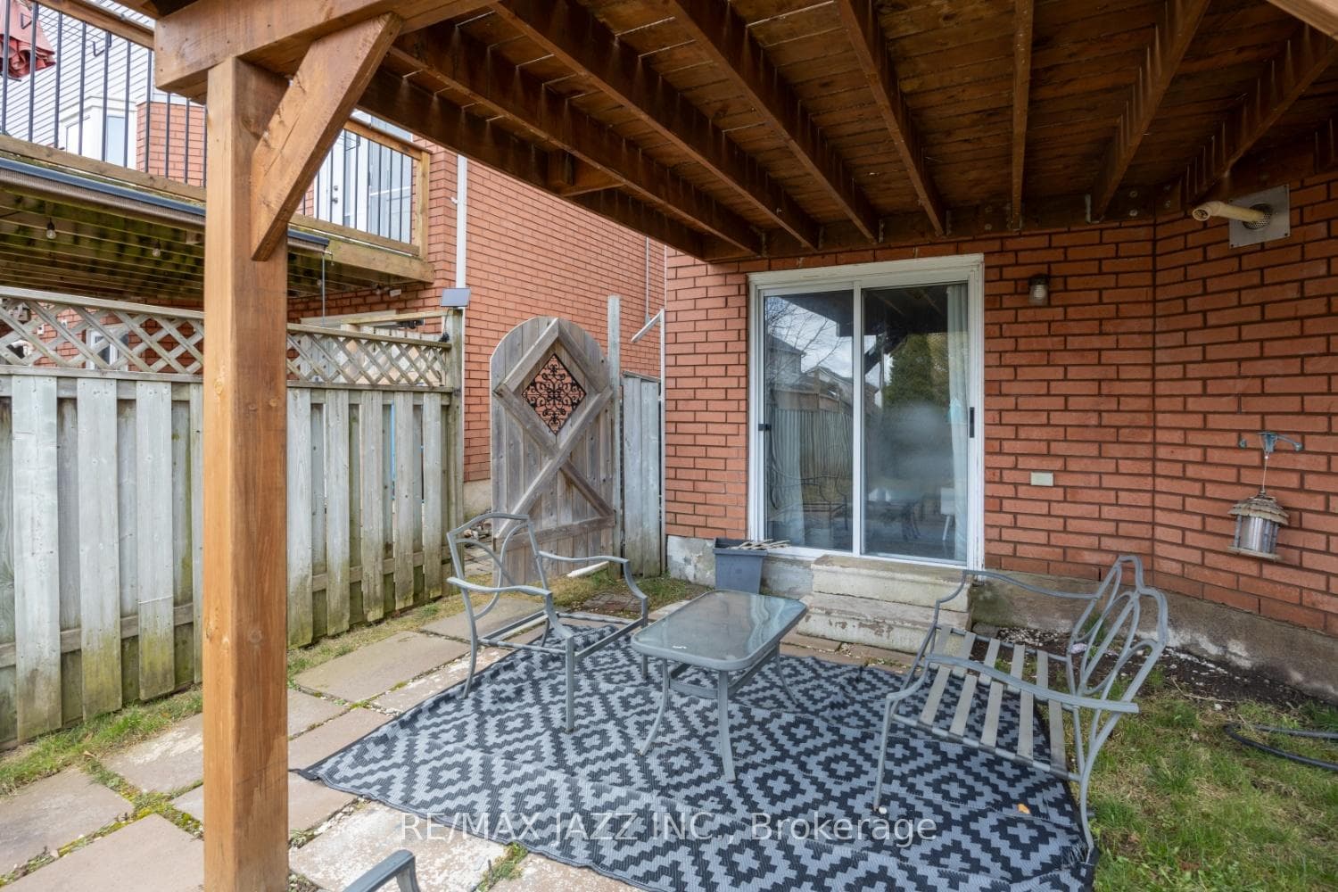 70 Trewin Lane photo 26