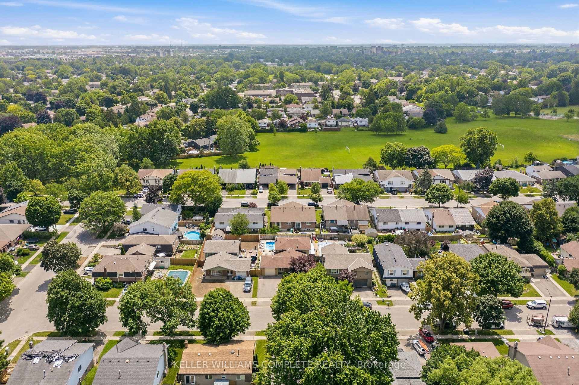 30 Greenwood Trail photo 47