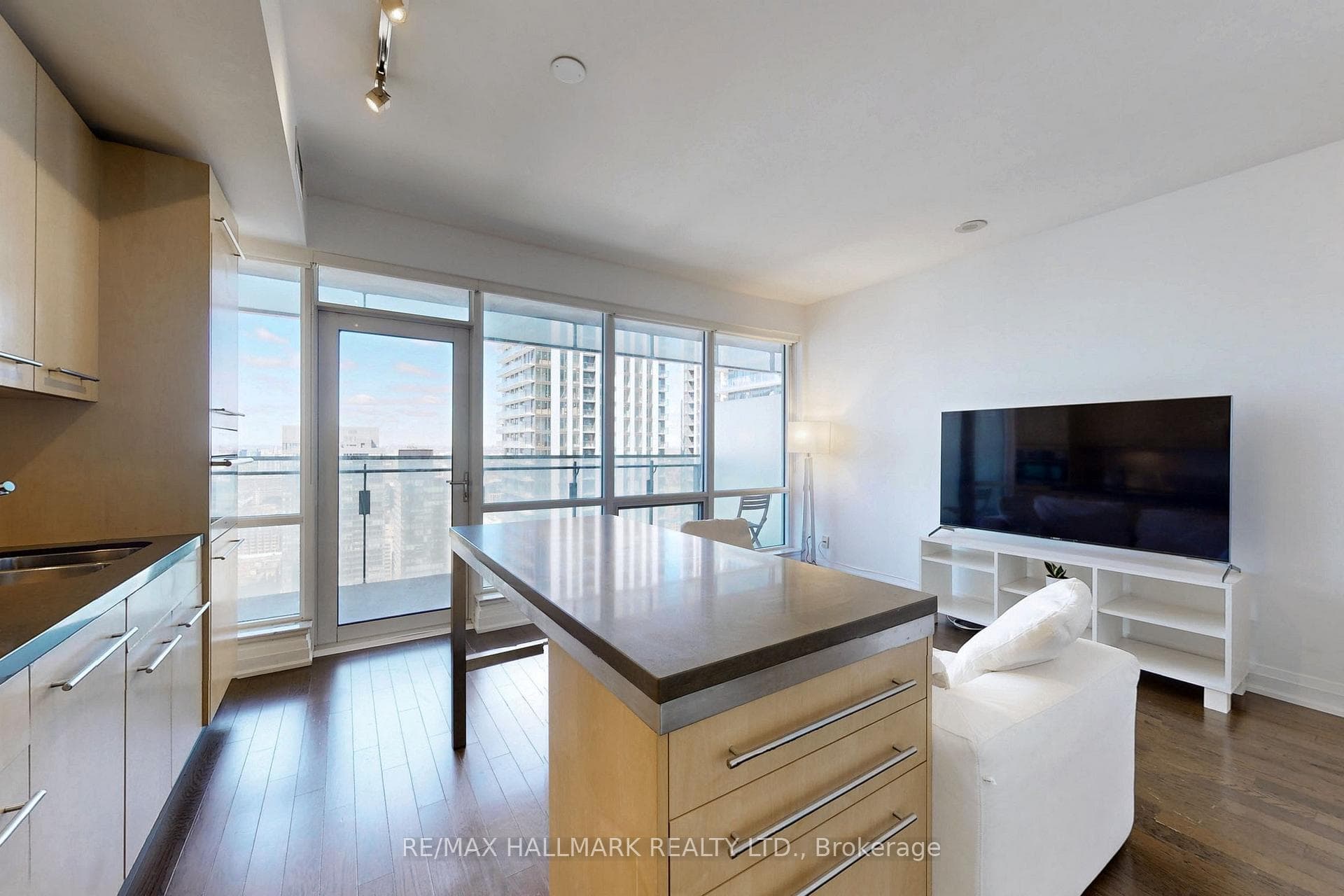 80 John Street Unit 3804 photo 15