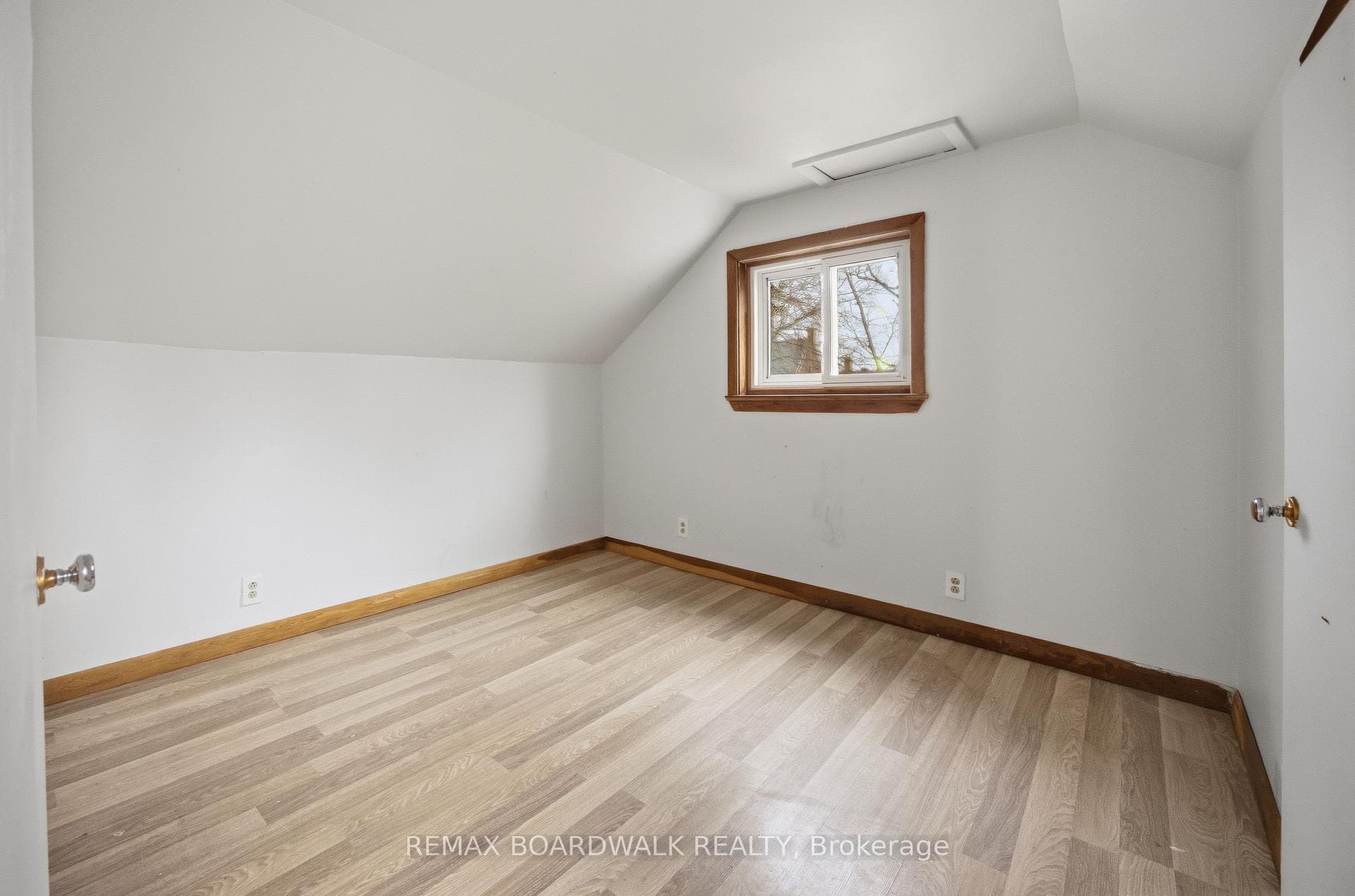 88 Charles Street photo 11