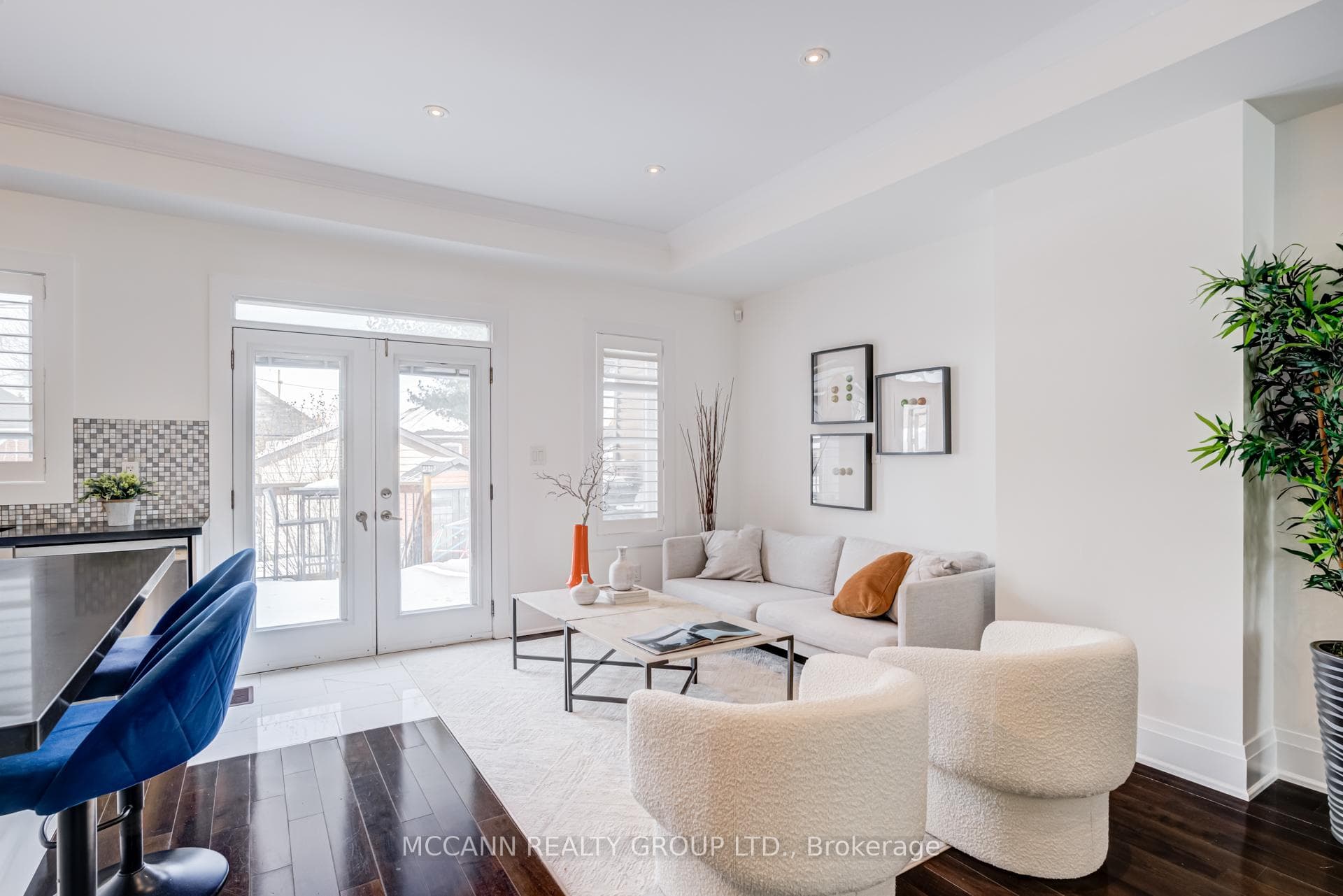 1155 Greenwood Avenue photo 24