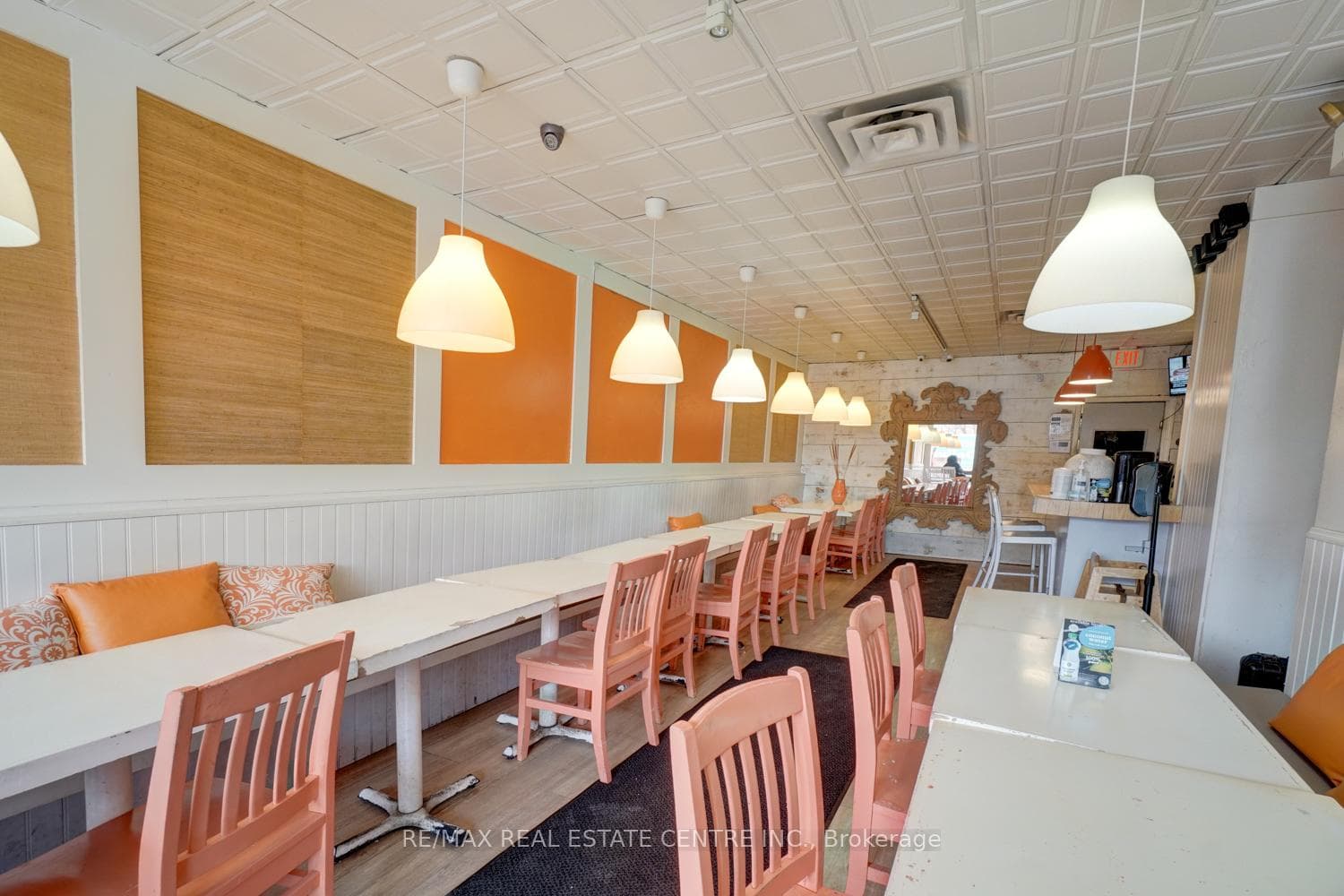 1127 St Clair Avenue photo 12