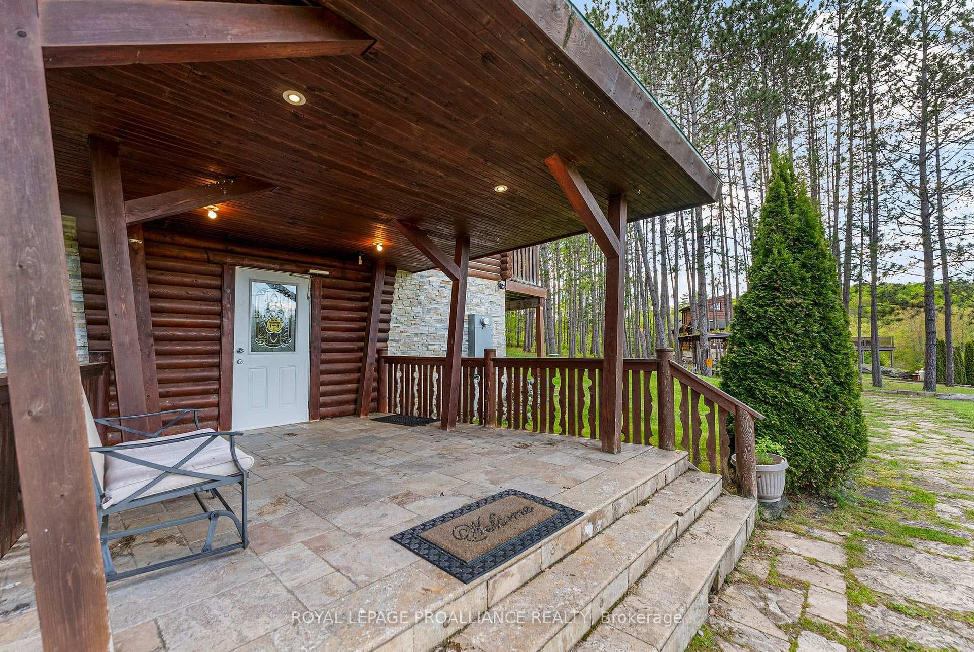 16 Beaver Creek Lane photo 9