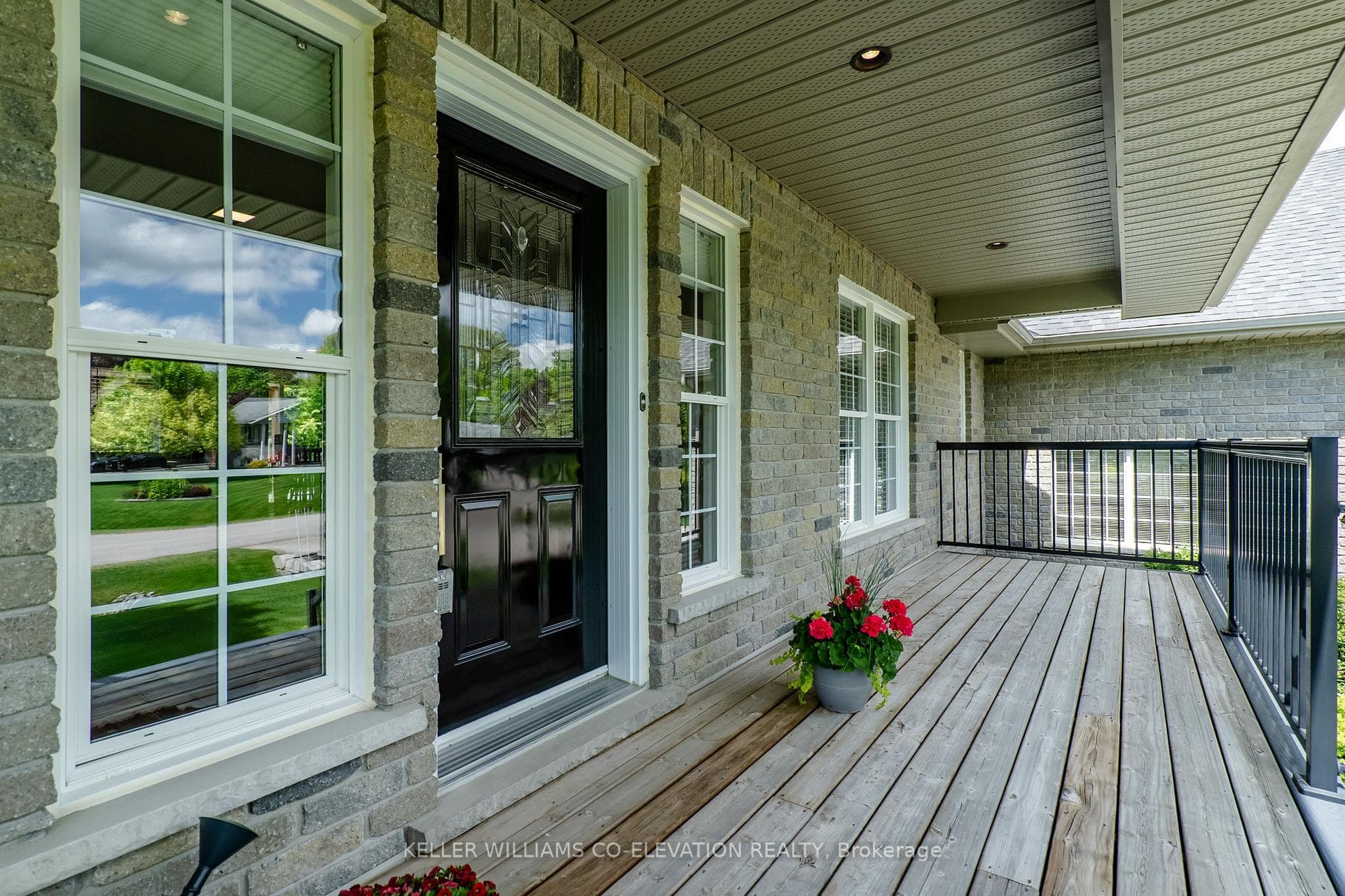 19 Perkins Drive photo 6