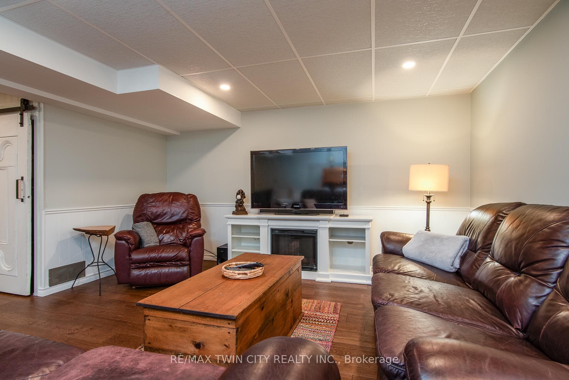 616 Red Pine Drive photo 22