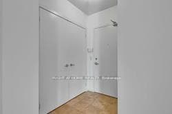218 Queens Quay N/A Unit 905 photo 5
