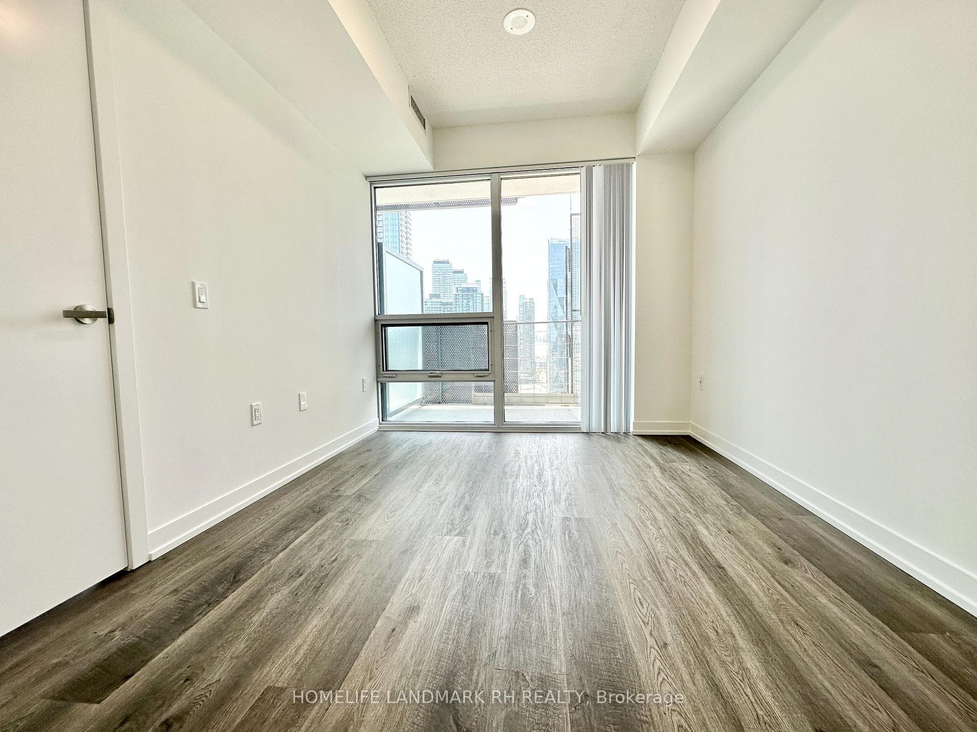55 Cooper Street Unit 3916 photo 9