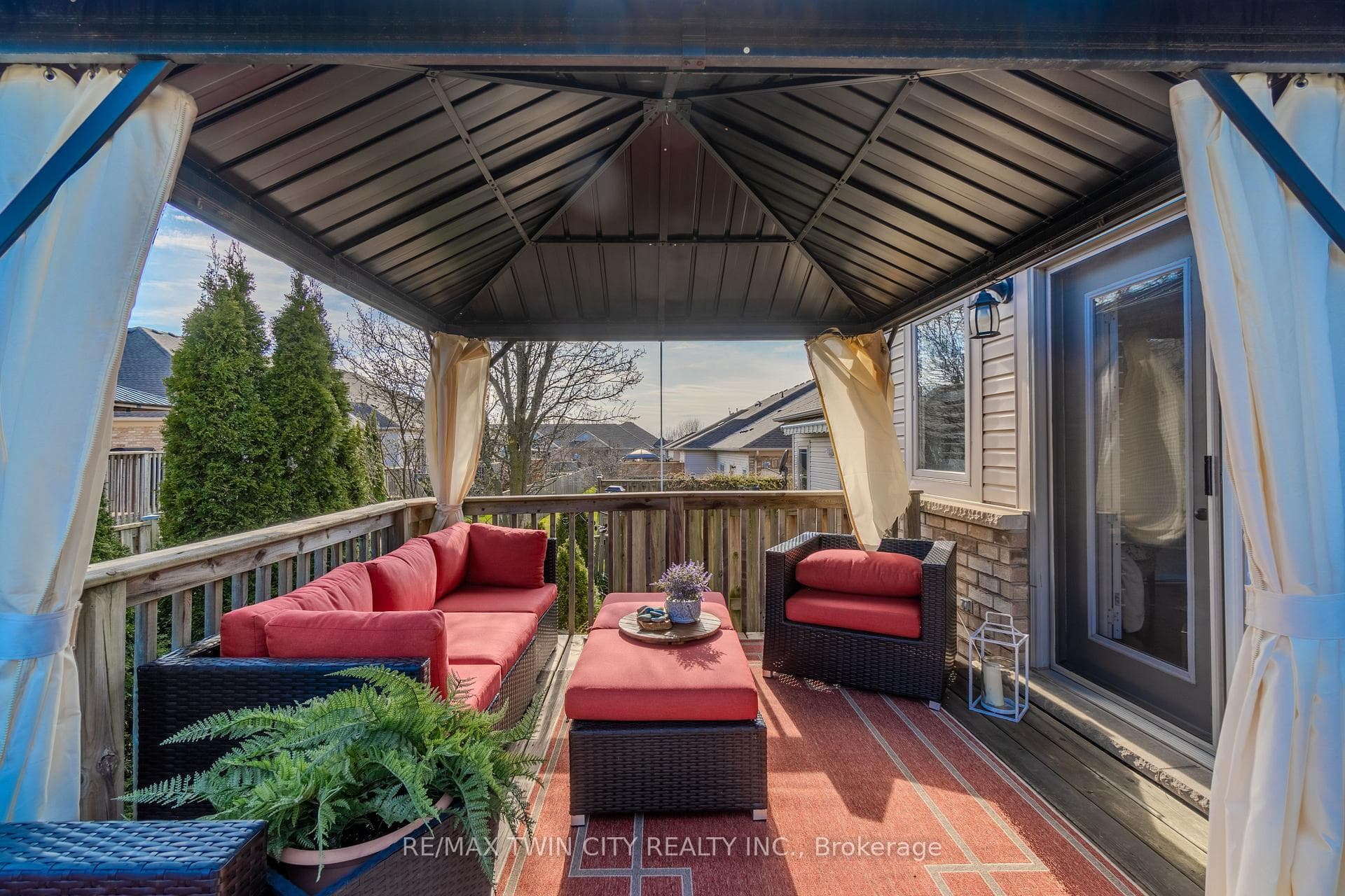 10 Cobblestone Drive Unit 39 photo 17