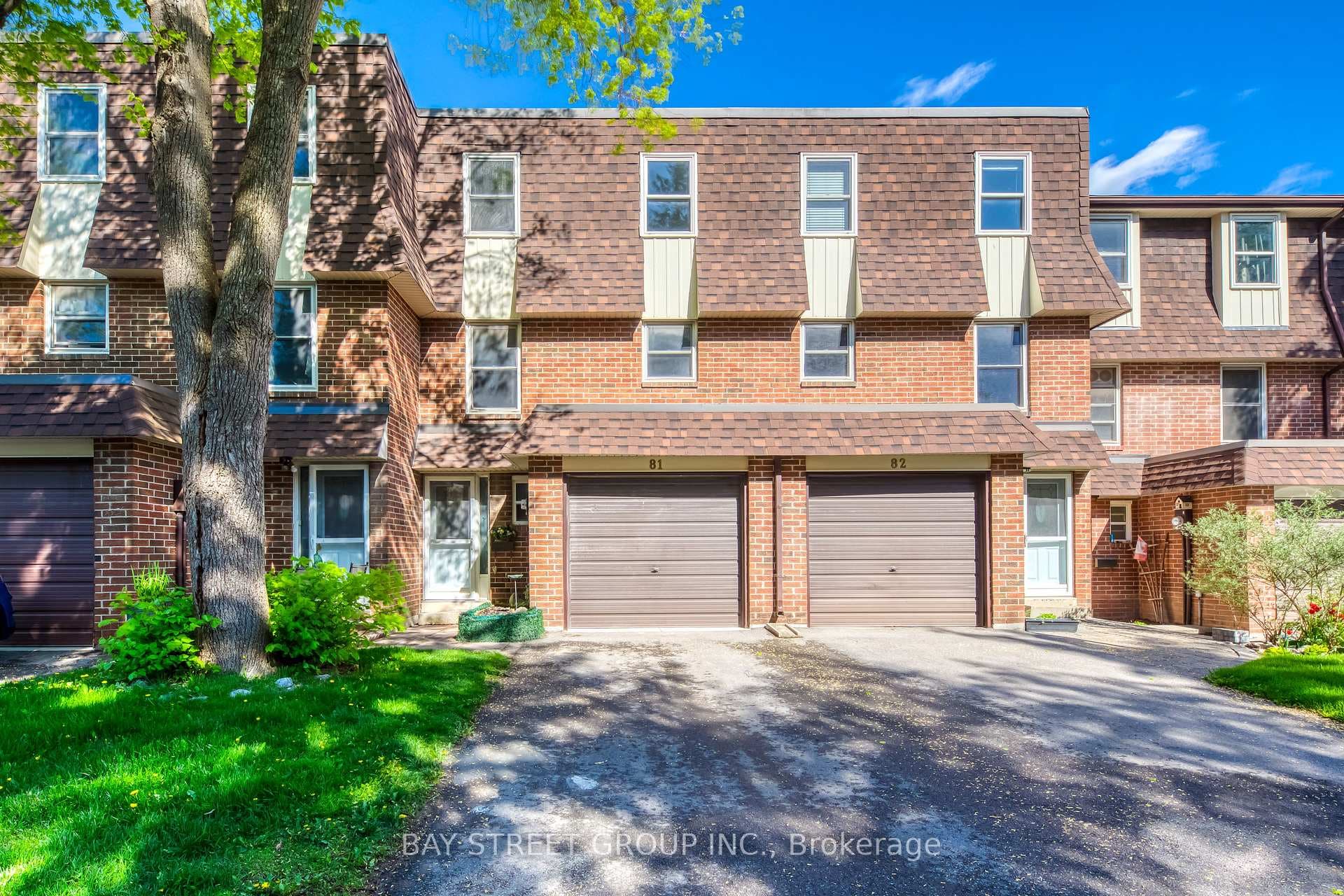 371 Bronte Street Unit 81 photo 2