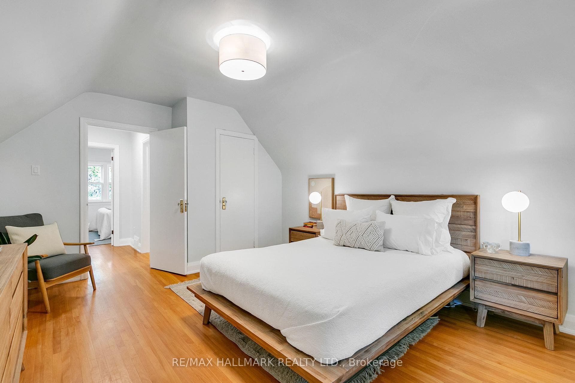 34 Glen Ames N/A photo 17
