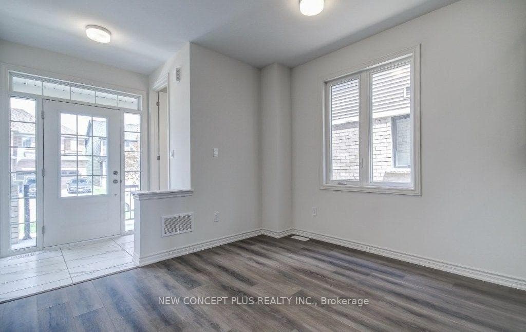 1042 Denton Drive photo 6
