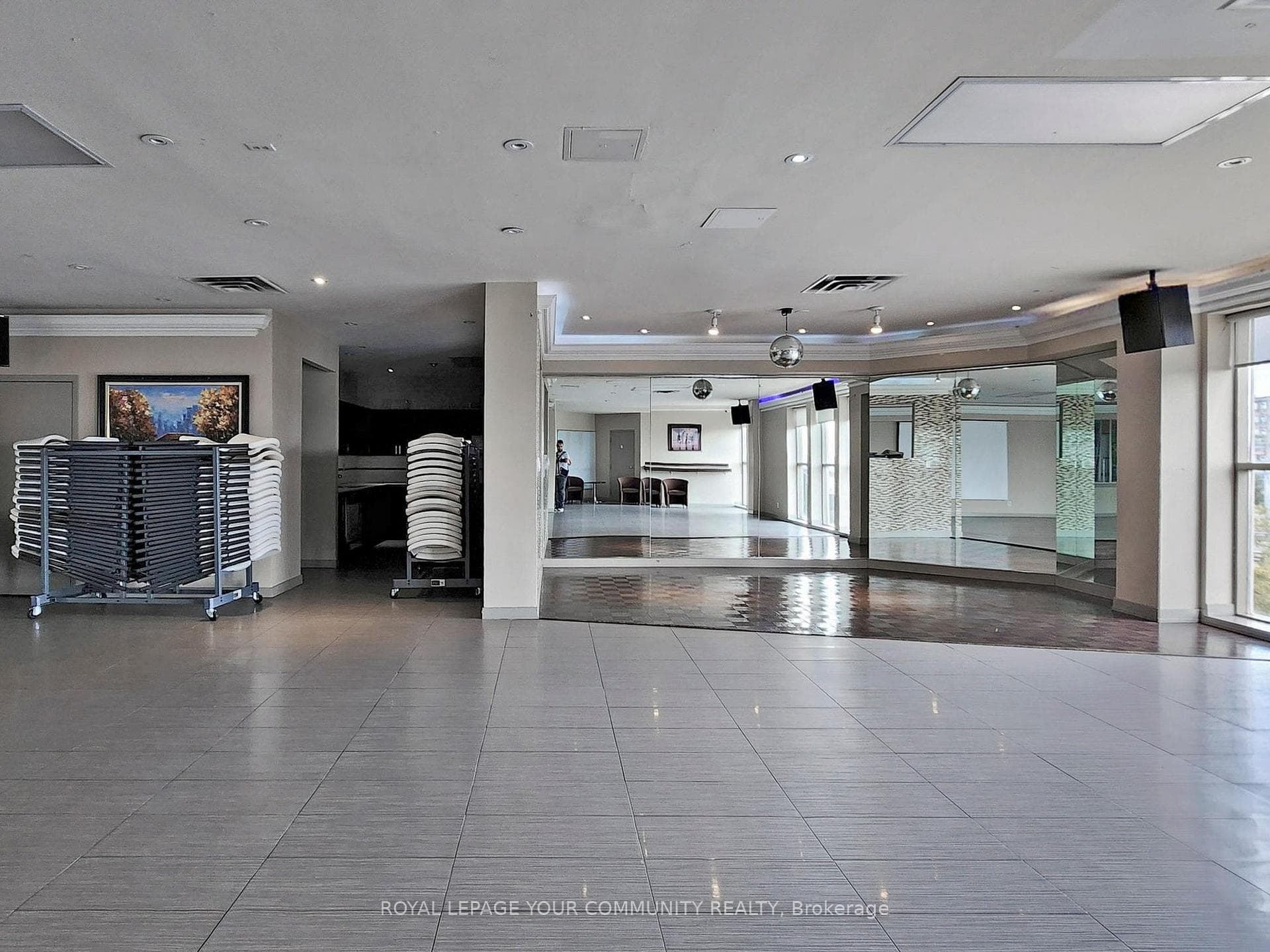 2460 Eglinton Avenue Unit 1017 photo 20