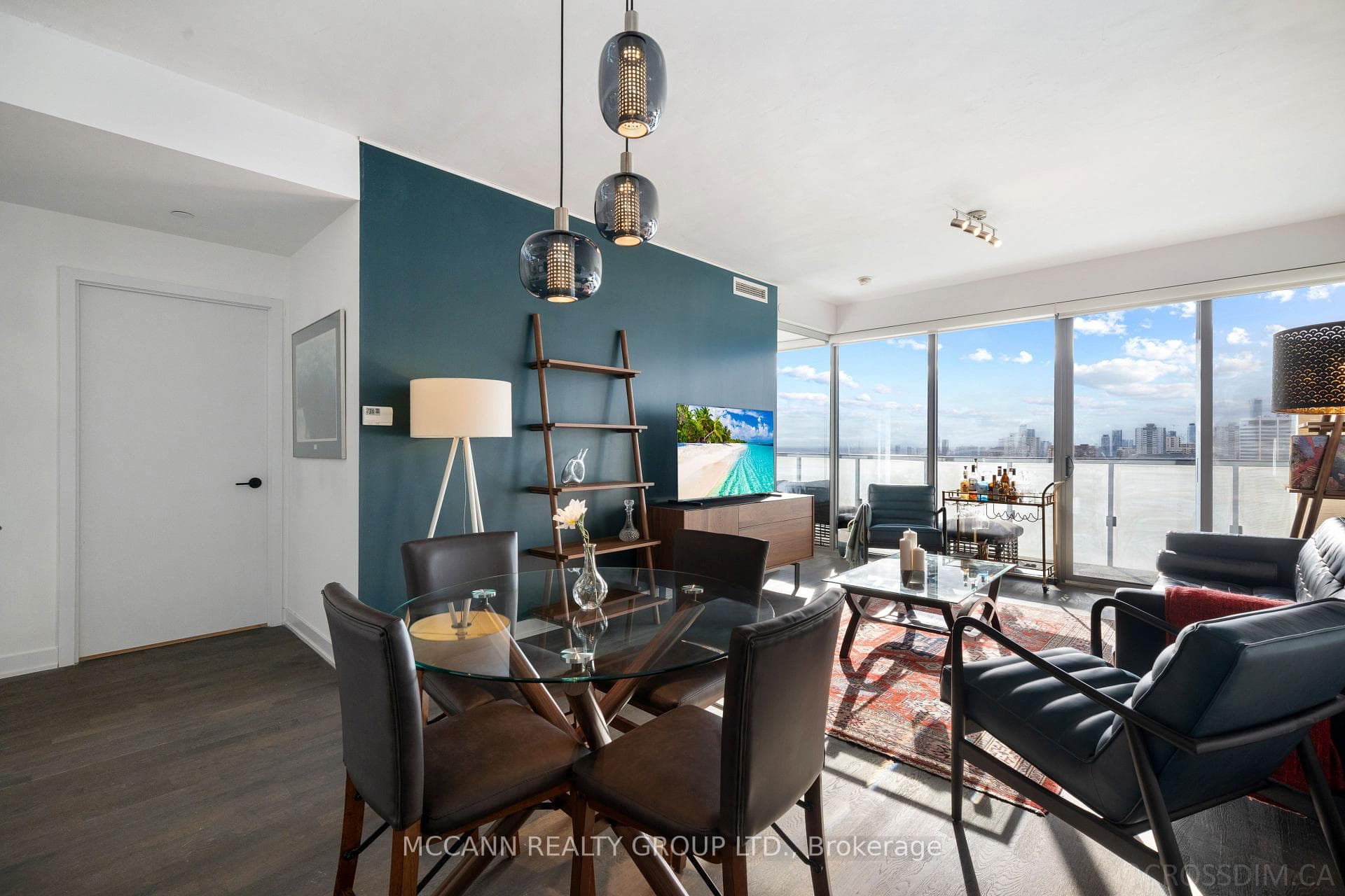 1815 Yonge Street Unit 1801 photo 9