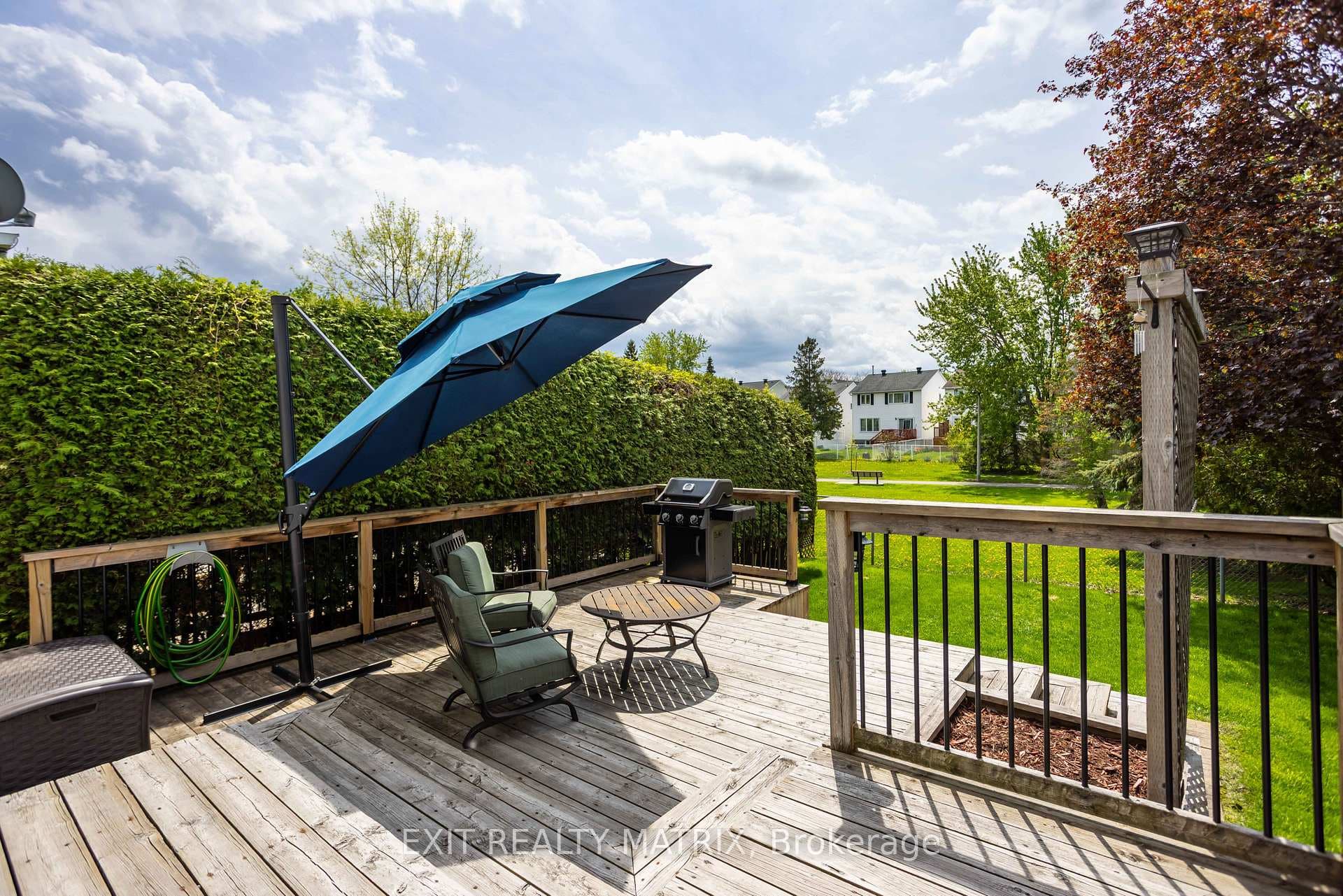 1521 Briarfield Crescent photo 36