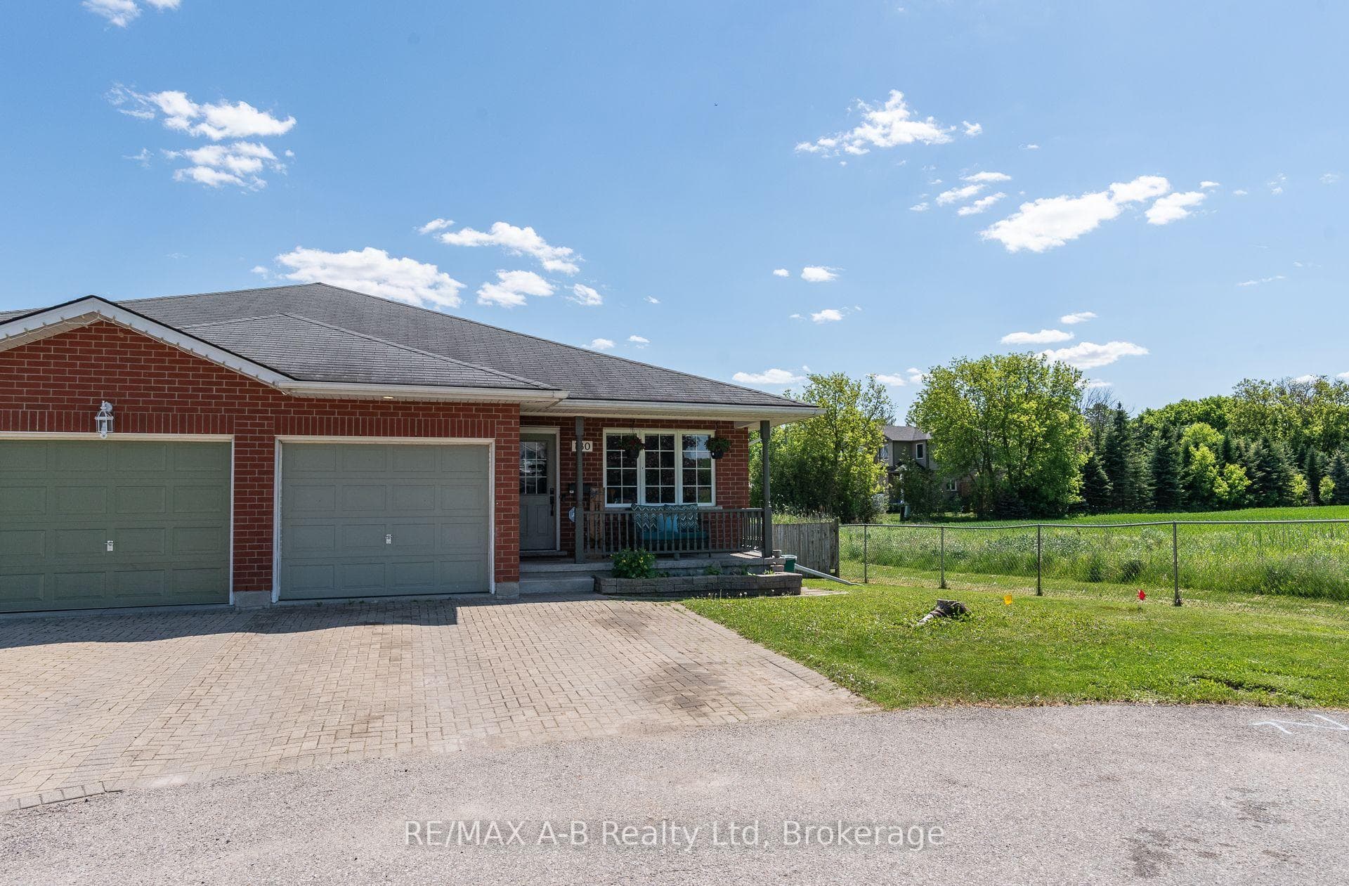 180 Westwood Avenue photo 4